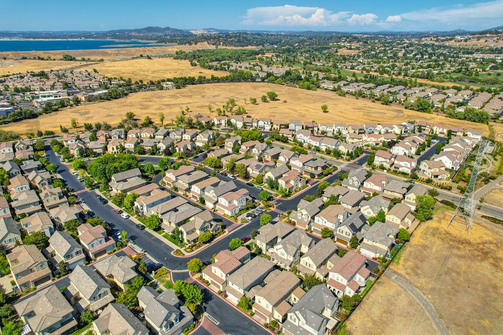 Folsom, California, 95630, United States, 2 Bedrooms Bedrooms, ,3 BathroomsBathrooms,Residential,For Sale,1917573