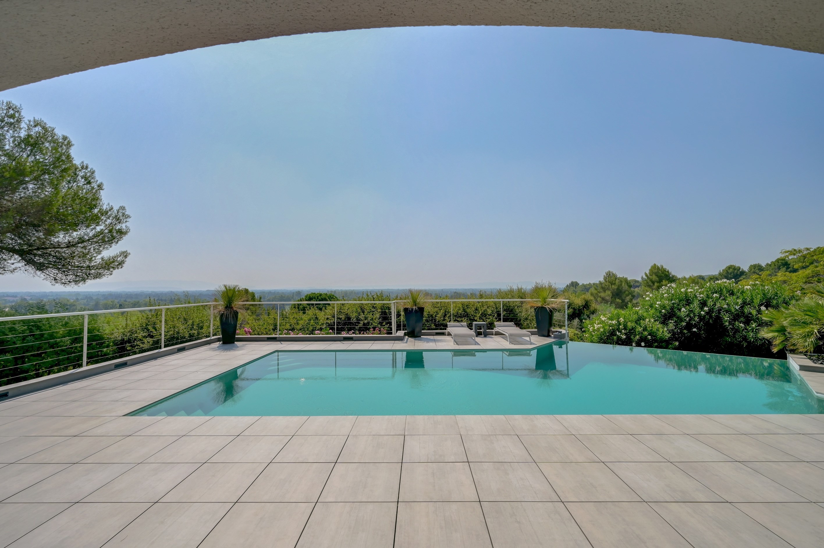  Property with an exceptional panoramic view of the Alpilles and Mont Ventoux. - 物件實景