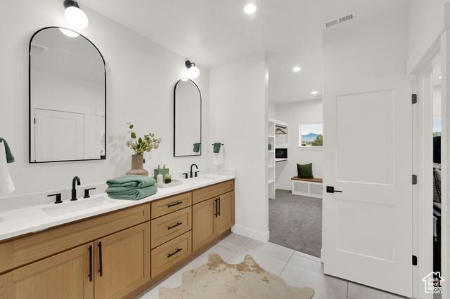 Riverton, Utah, 84065, United States, 7 Bedrooms Bedrooms, ,4 BathroomsBathrooms,Residential,For Sale,1977037