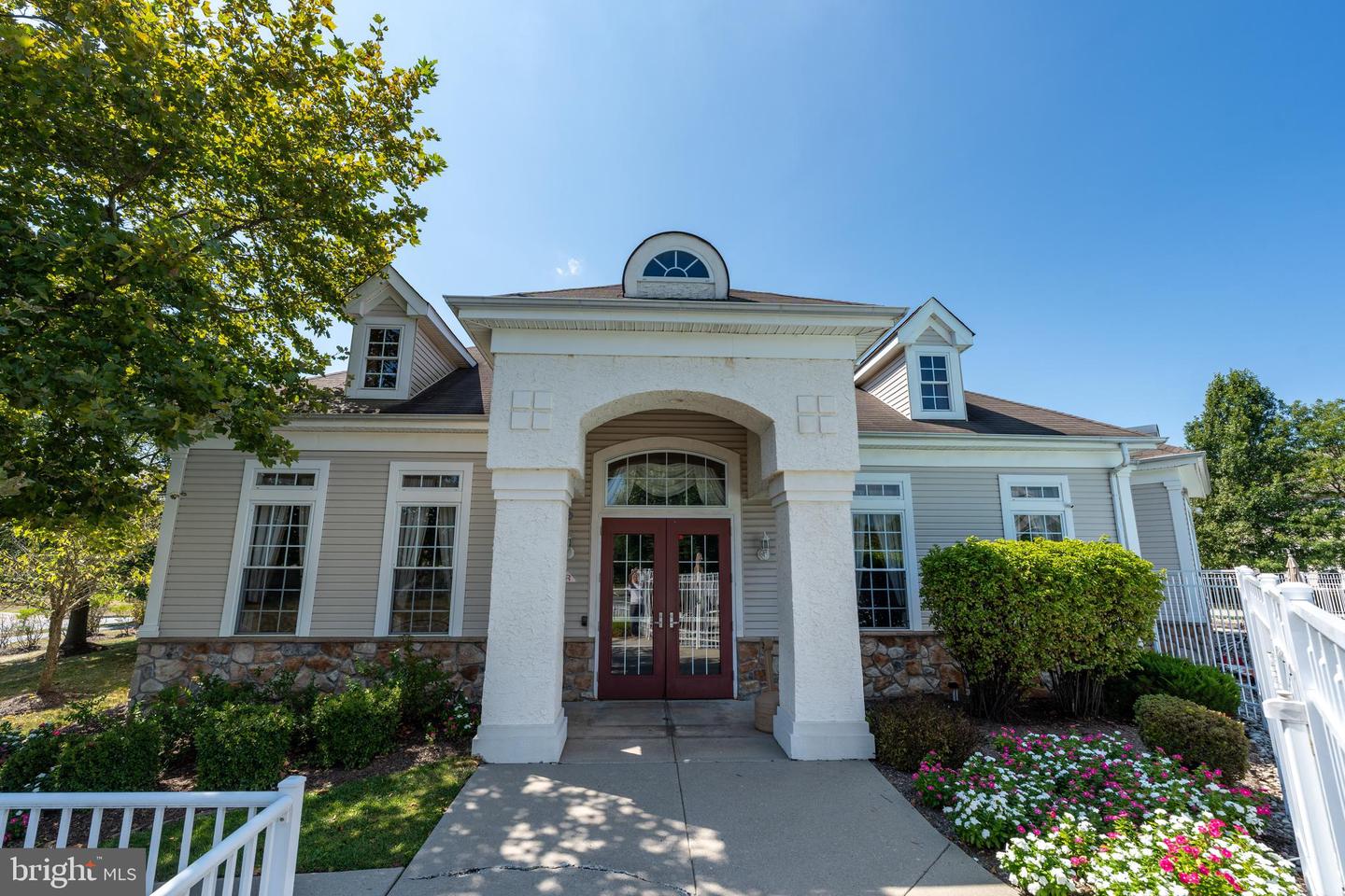 Pennington, New Jersey, 08534, United States, 3 Bedrooms Bedrooms, ,3 BathroomsBathrooms,Residential,For Sale,1939731