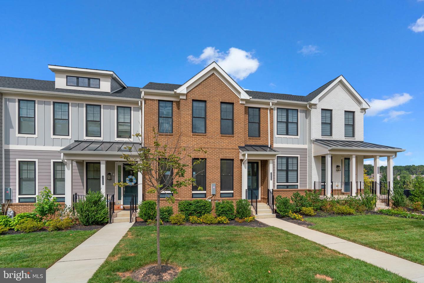 Ellicott City, Maryland, 21042, United States, 3 Bedrooms Bedrooms, ,4 BathroomsBathrooms,Residential,For Sale,1933185