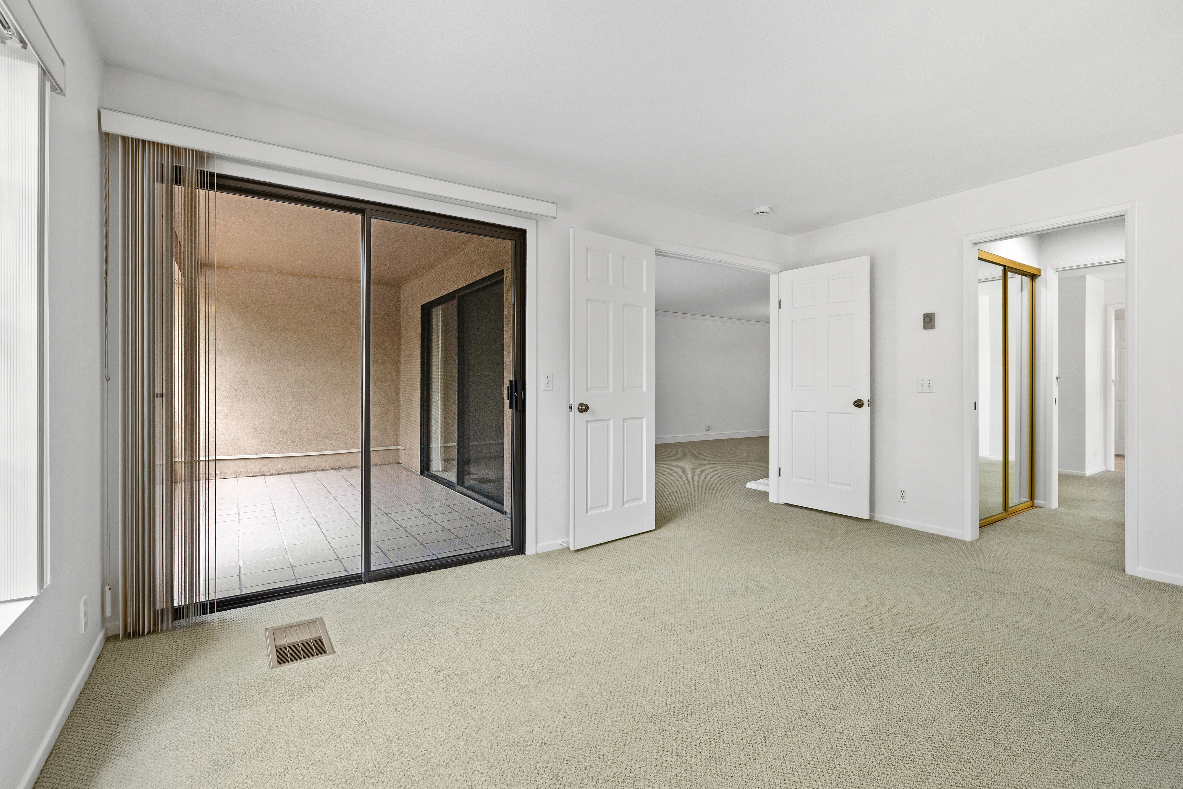  8870 Villa La Jolla Drive, San Diego, CA 92037 - 物件實景