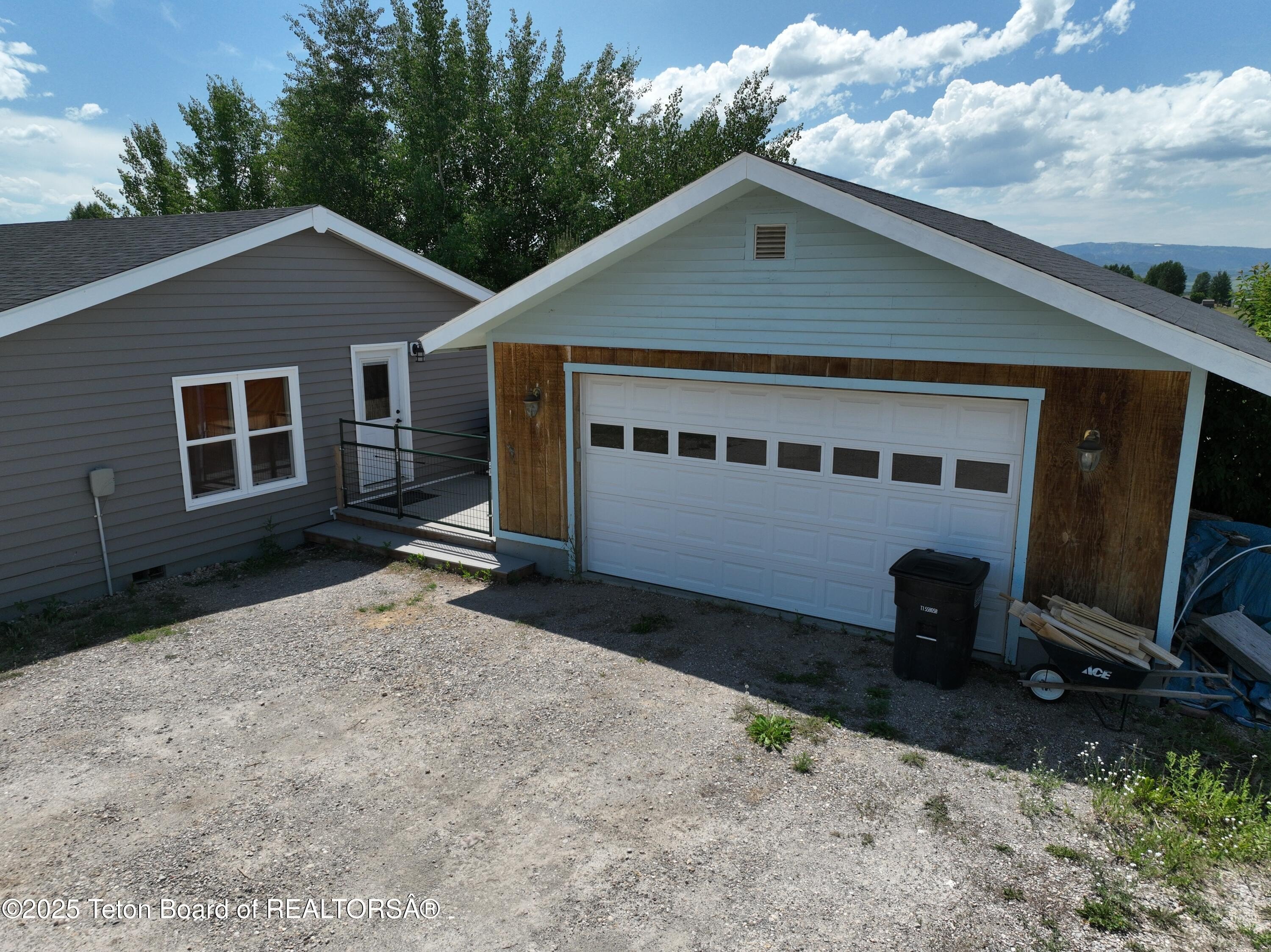 Driggs, Idaho, 83422, United States, 5 Bedrooms Bedrooms, ,2 BathroomsBathrooms,Residential,For Sale,1921681