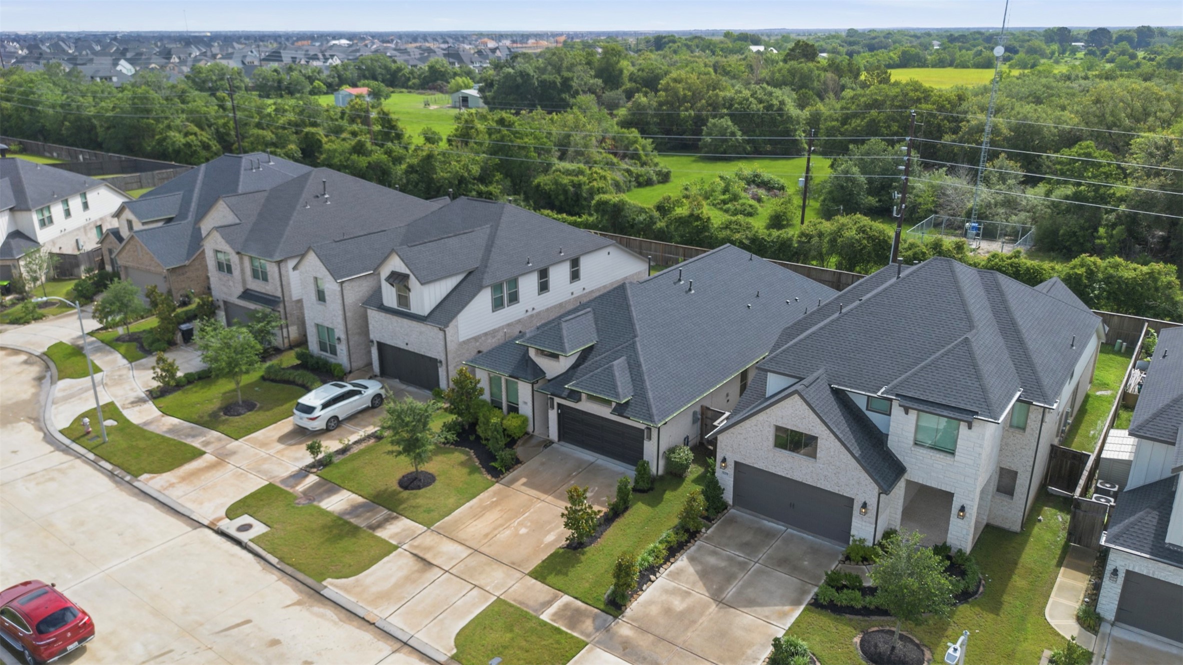  5215 Birch Shadow Drive - 物件實景