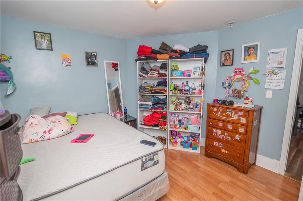 Providence, Rhode Island, 02907, United States, 9 Bedrooms Bedrooms, ,3 BathroomsBathrooms,Residential,For Sale,1931213