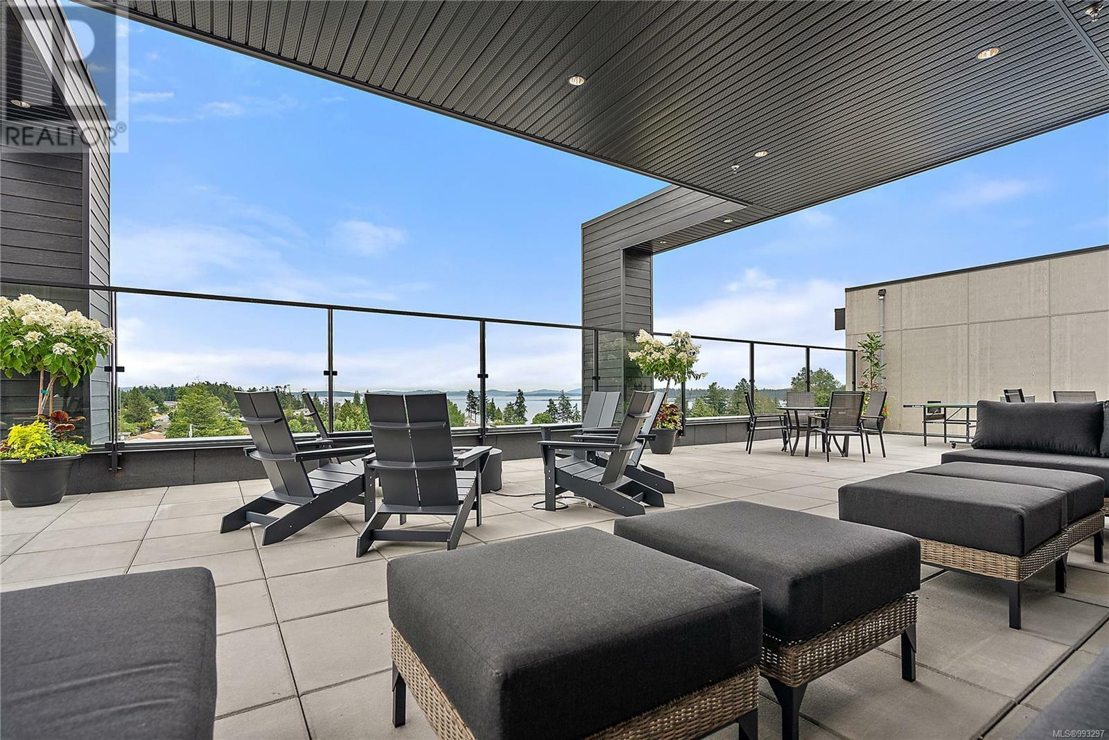 CENTRAL SAANICH, British Columbia, V8M 0B9, CA, 2 Bedrooms Bedrooms, ,2 BathroomsBathrooms,Residential,For Sale,1874093