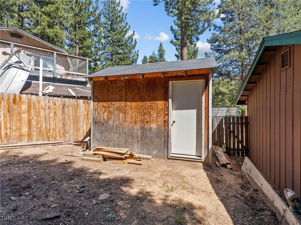 City Of South Lake Tahoe, California, 96150, United States, 3 Bedrooms Bedrooms, ,2 BathroomsBathrooms,Residential,For Sale,1736156