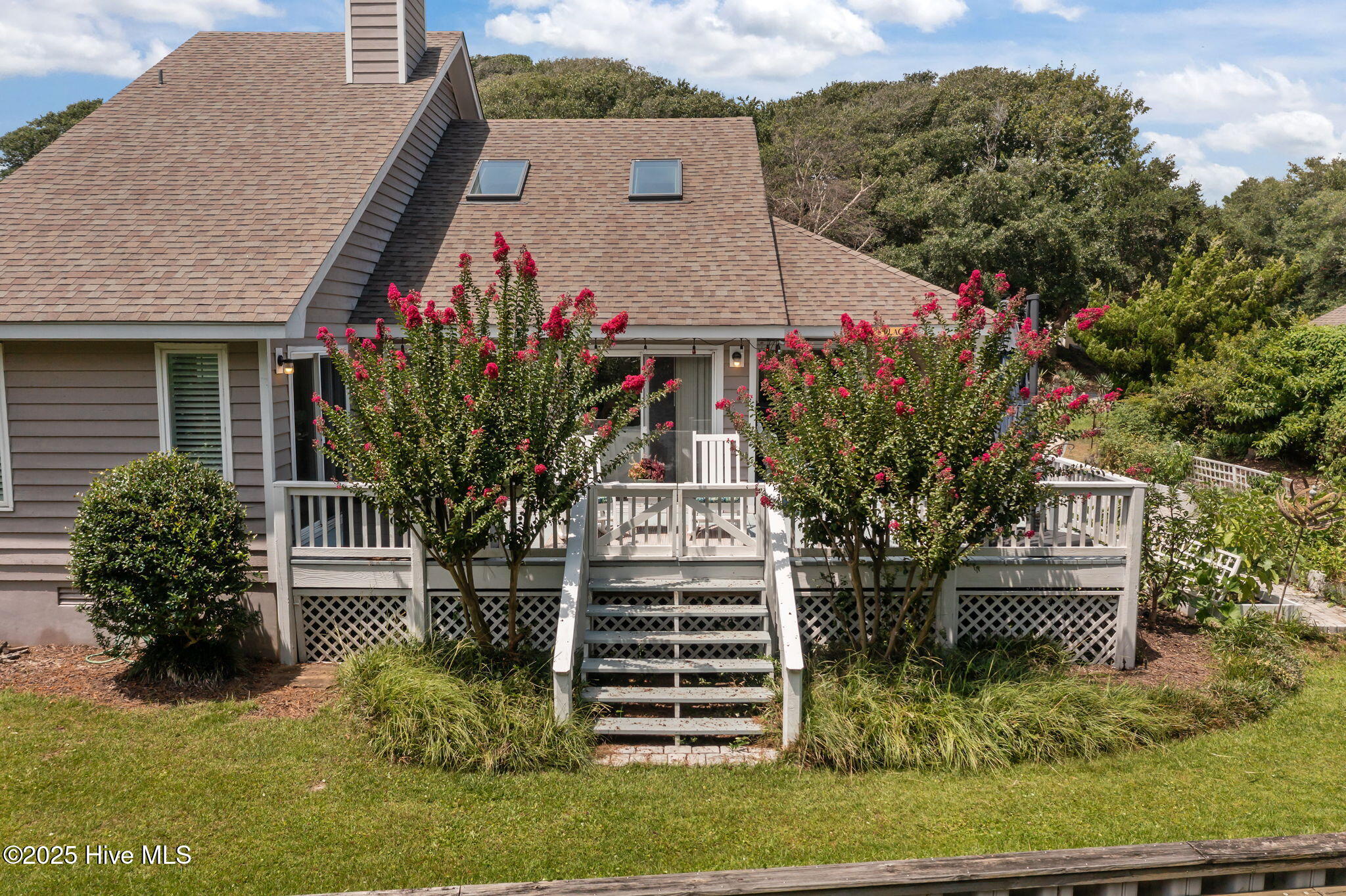 Emerald Isle, North Carolina, 28594, United States, 3 Bedrooms Bedrooms, ,3 BathroomsBathrooms,Residential,For Sale,1931635