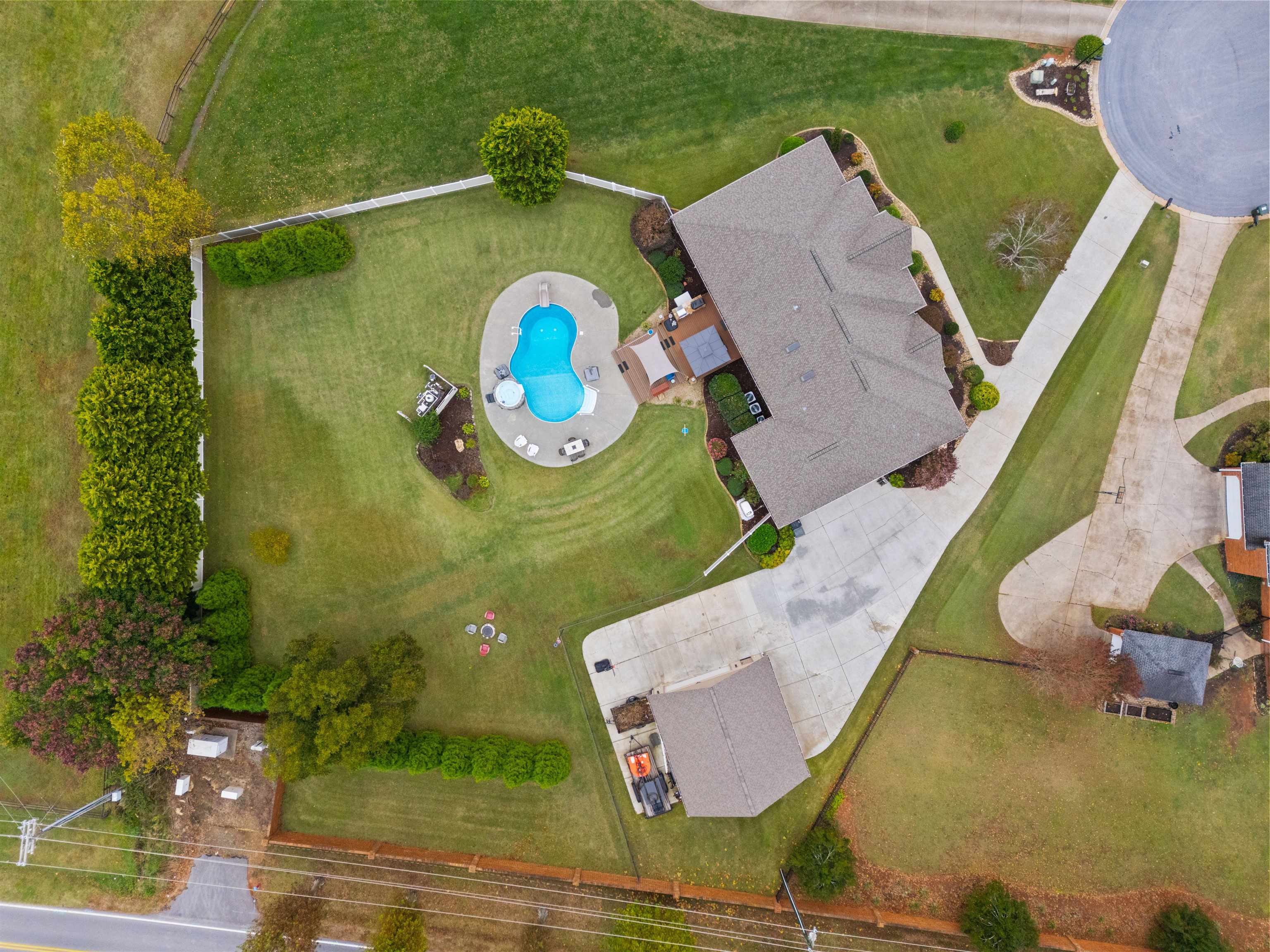 Boiling Springs, South Carolina, 29316, United States, 4 Bedrooms Bedrooms, ,4 BathroomsBathrooms,Residential,For Sale,2005798