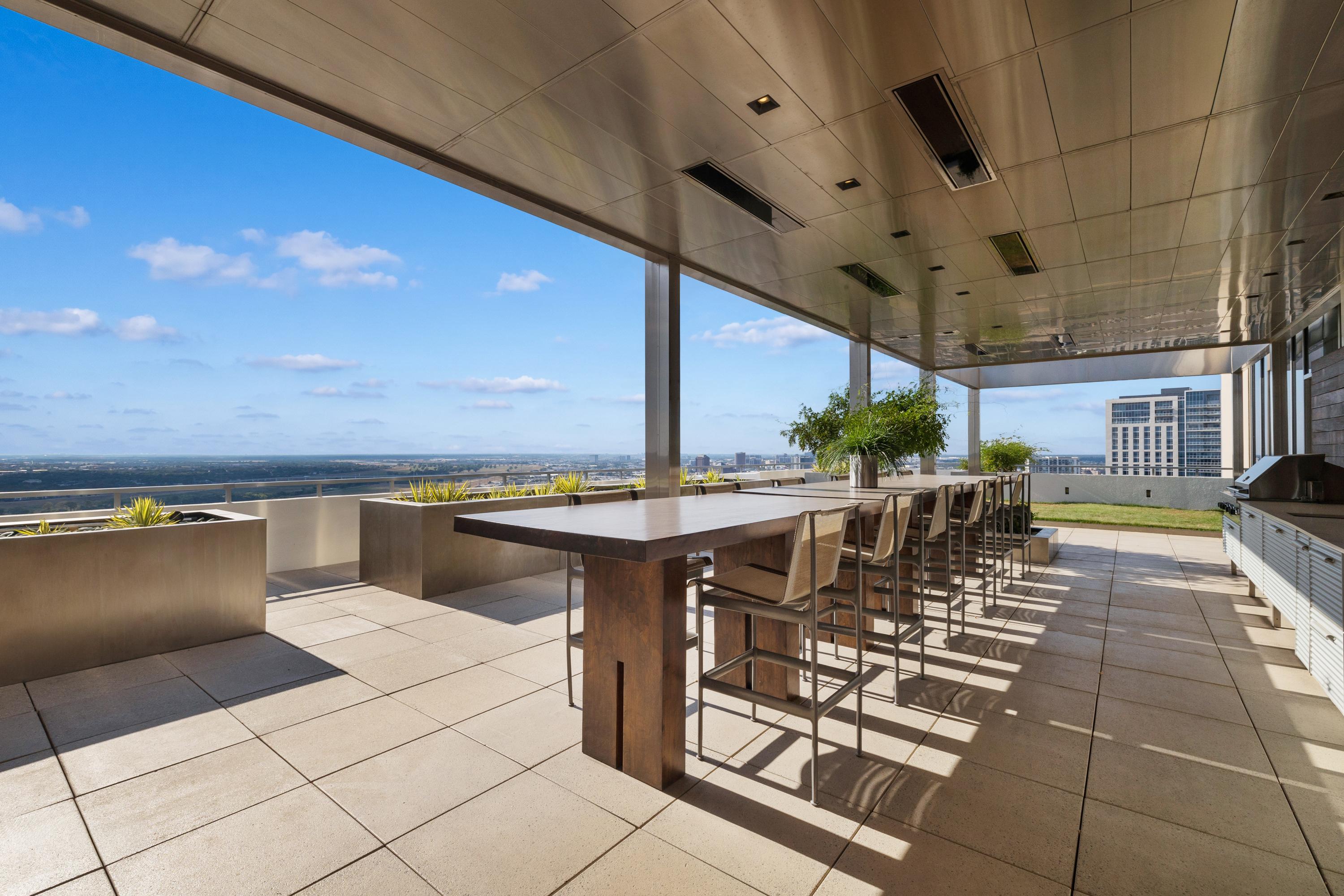  The House, Unit 2701 — 27th Floor Penthouse - 物件實景