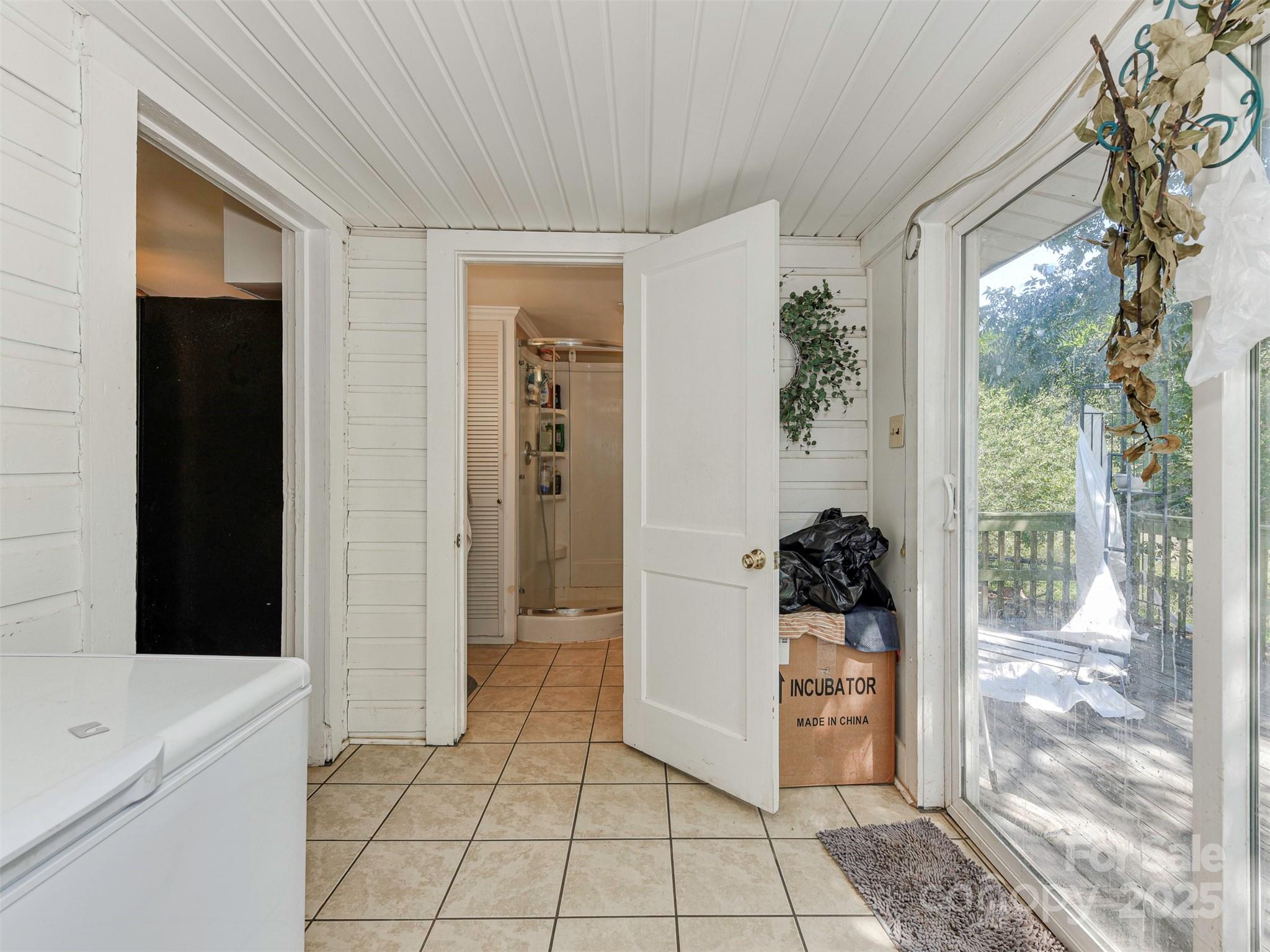 Forest City, North Carolina, 28043, United States, 2 Bedrooms Bedrooms, ,1 BathroomBathrooms,Residential,For Sale,1983157