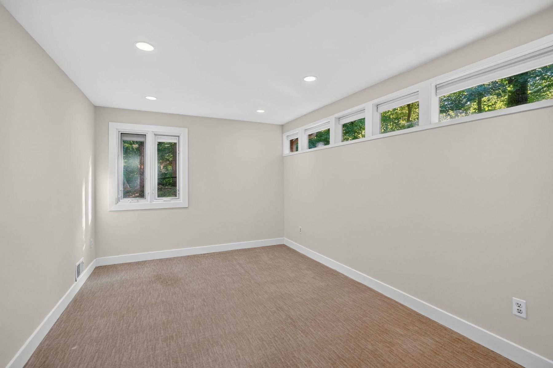  8200 Stone Trail Drive, Bethesda, MD, 20817 - 物件實景