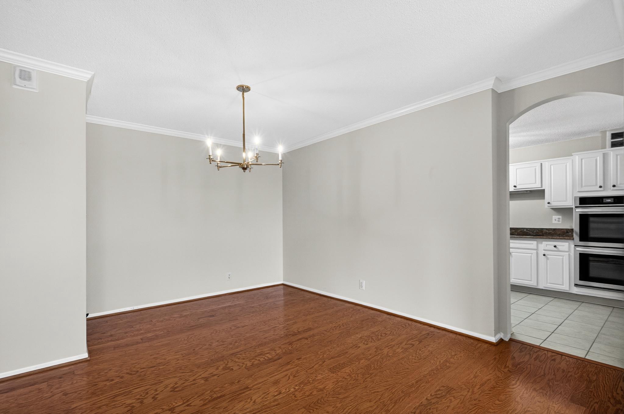  8380 Greensboro Drive, Mclean, VA, 22102 - 物件實景