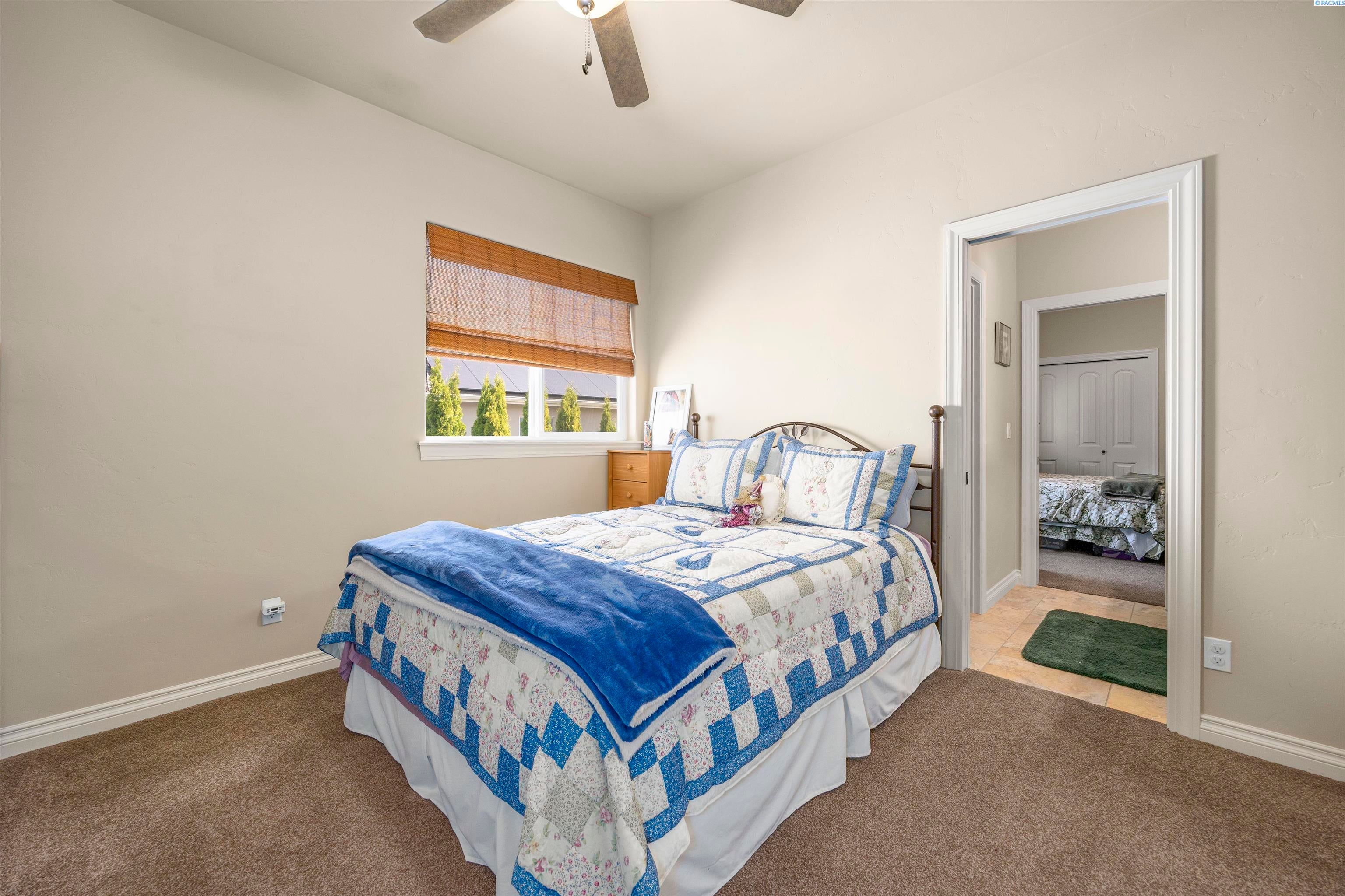 Richland, Washington, 99352, United States, 3 Bedrooms Bedrooms, ,3 BathroomsBathrooms,Residential,For Sale,1921029