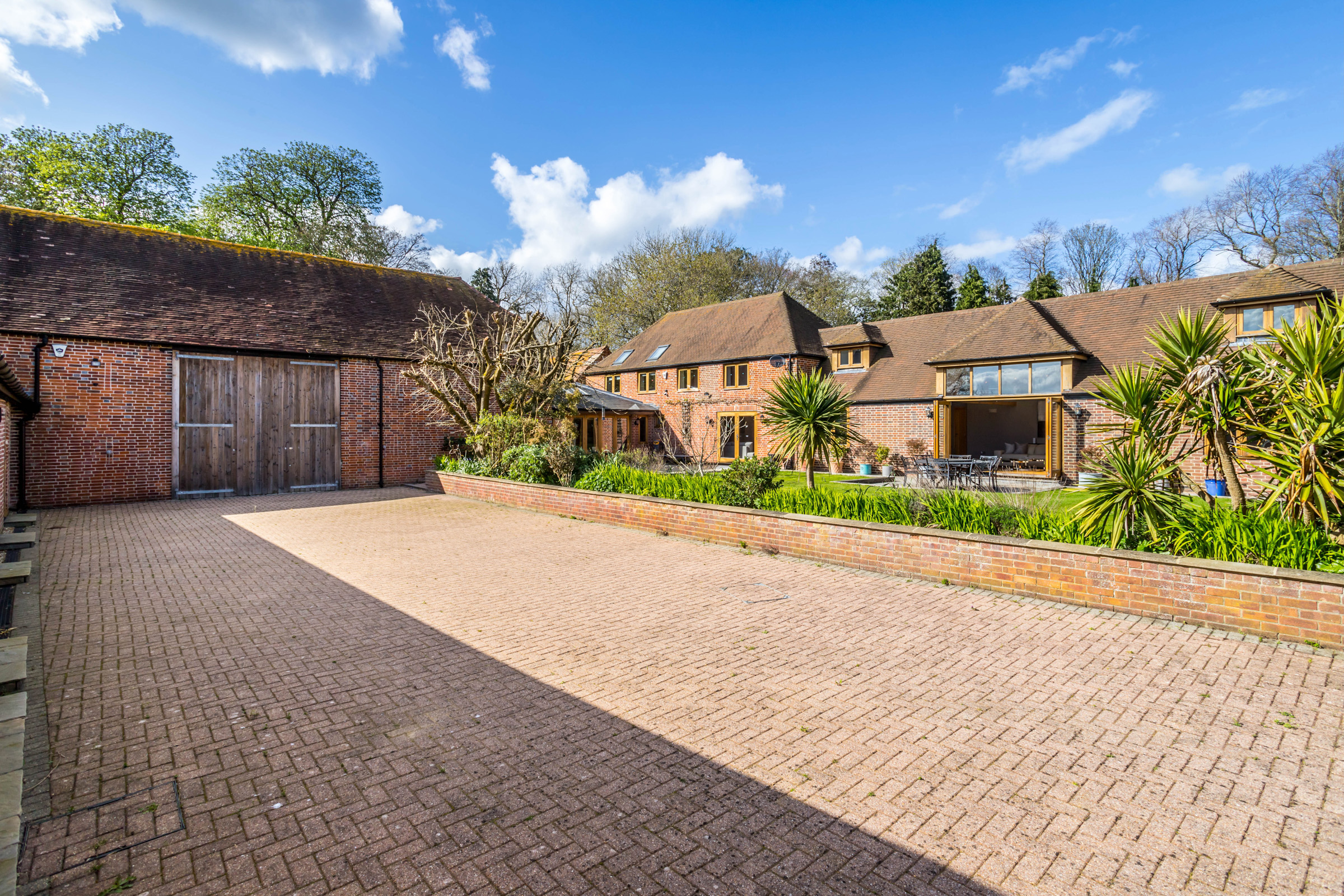  Exceptional Country Residence amongst five acres in the West Sussex Countryside - 物件實景