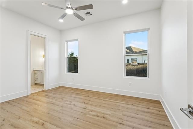 Metairie, Louisiana, 70005, United States, 5 Bedrooms Bedrooms, ,4 BathroomsBathrooms,Residential,For Sale,1990394