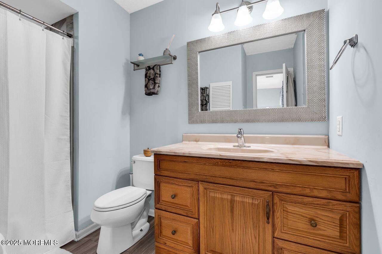 Howell, New Jersey, 07731, United States, 3 Bedrooms Bedrooms, ,3 BathroomsBathrooms,Residential,For Sale,2000438