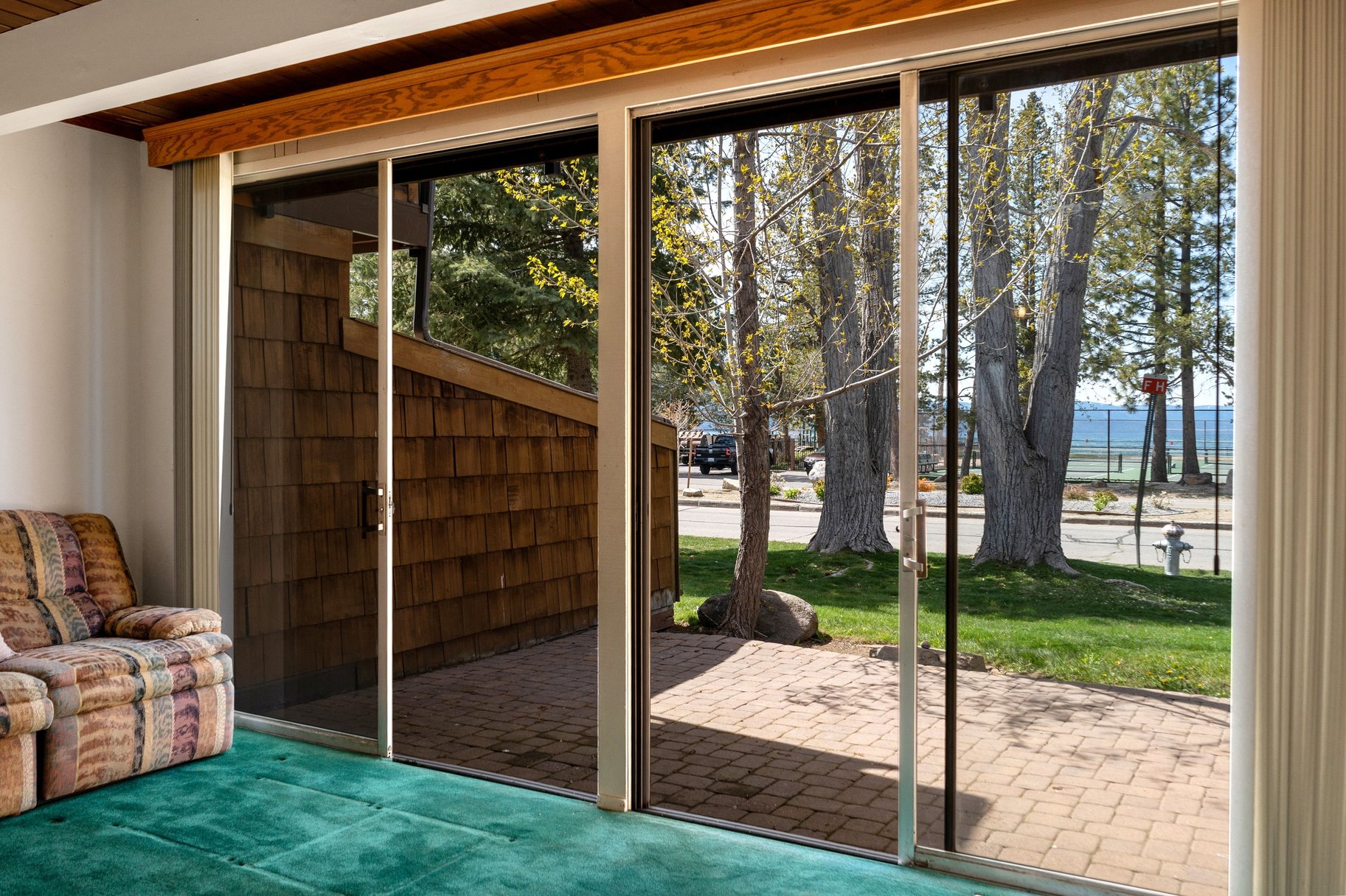  Lakeview Tahoe Keys Turnkey Townhome - 物件實景