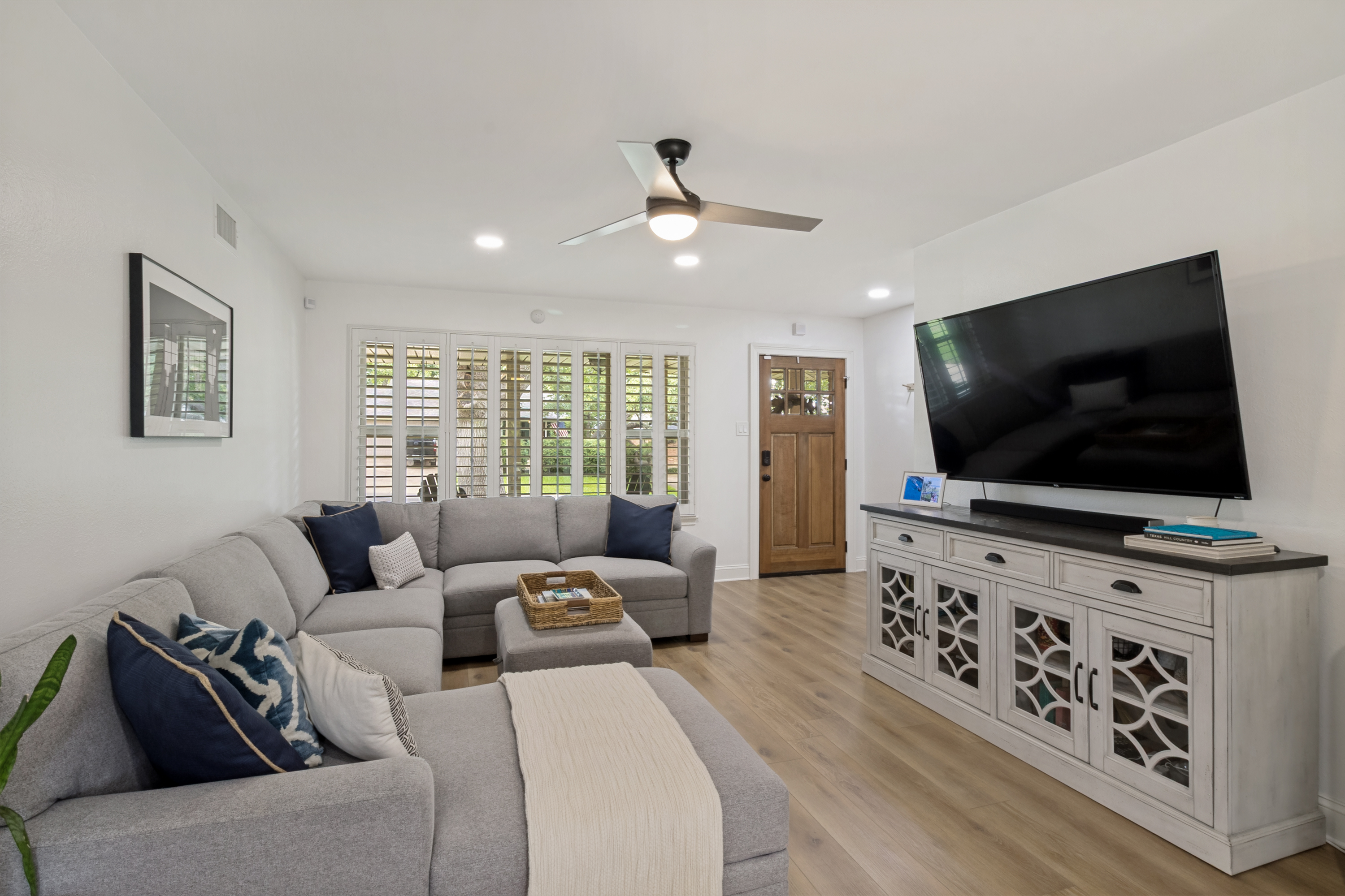  Renovated Ranch in Lake Highland