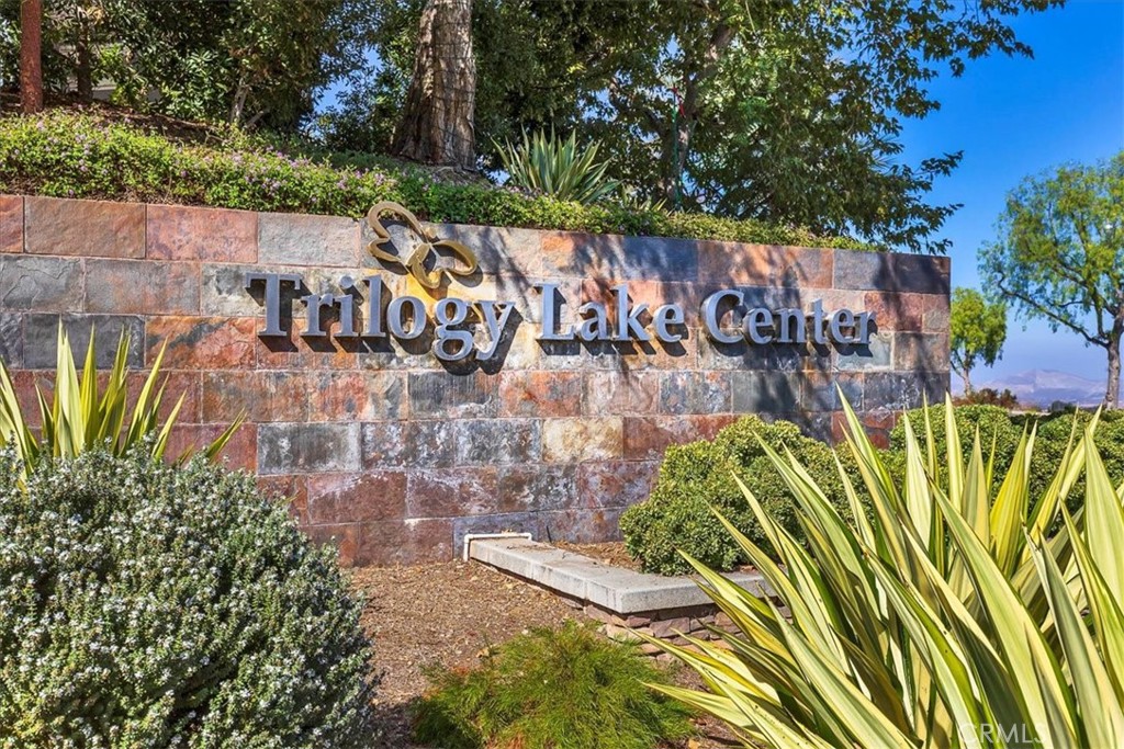 Corona, California, 92883, United States, 2 Bedrooms Bedrooms, ,2 BathroomsBathrooms,Residential,For Sale,2007752