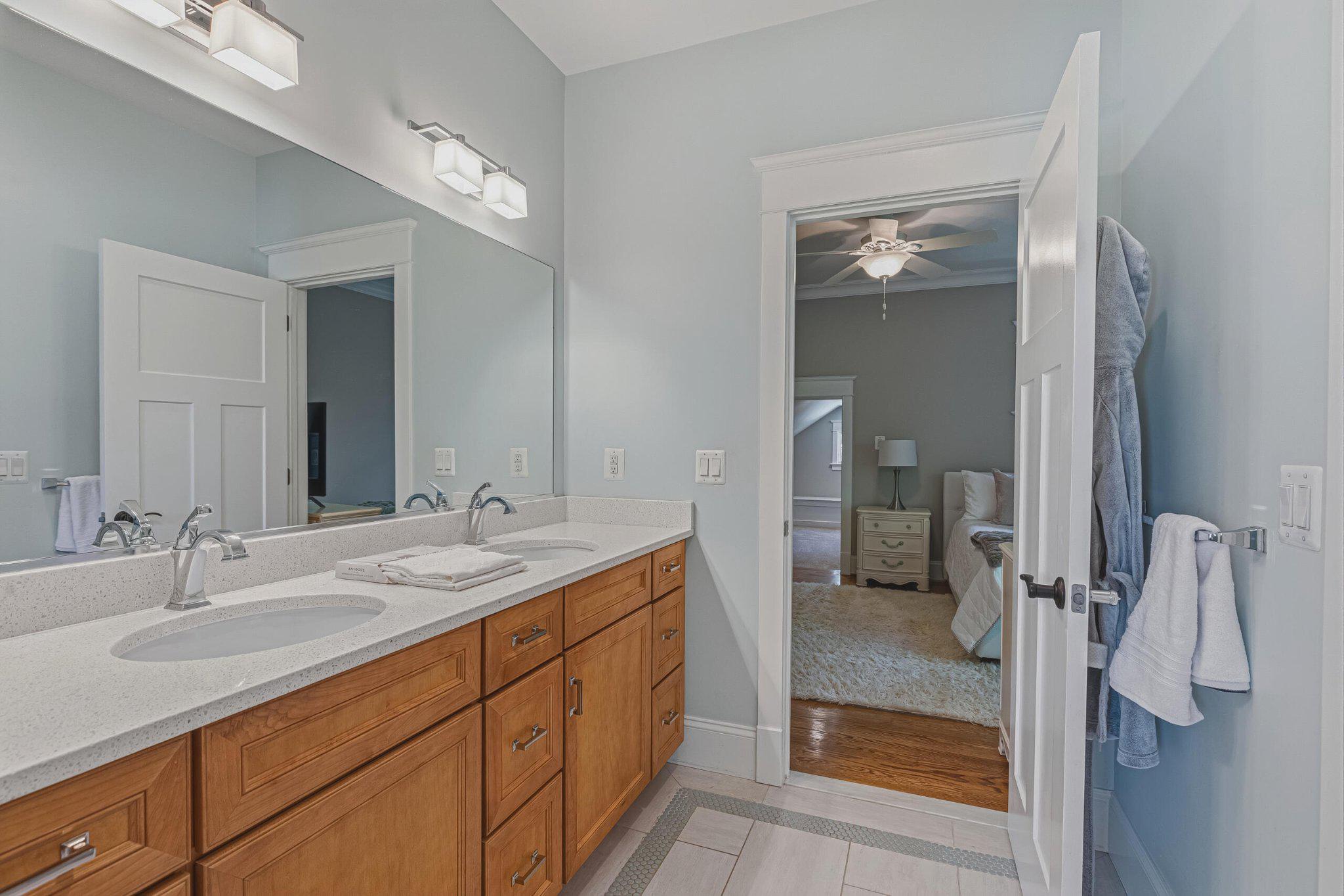  3651 N Harrison Street N, Arlington, VA, 22207 - 物件實景