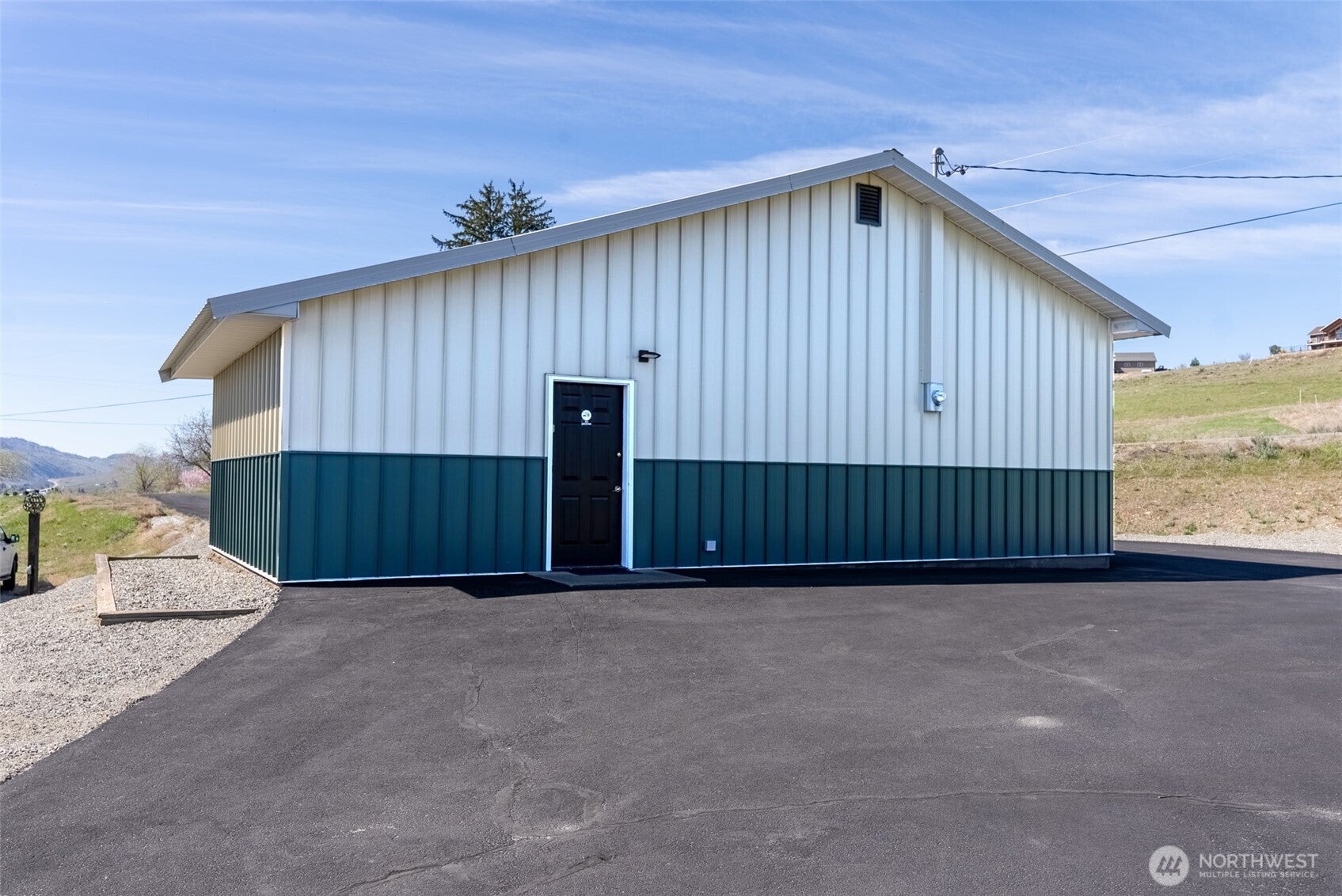 Okanogan, Washington, 98840, United States, 3 Bedrooms Bedrooms, ,2 BathroomsBathrooms,Residential,For Sale,1786609