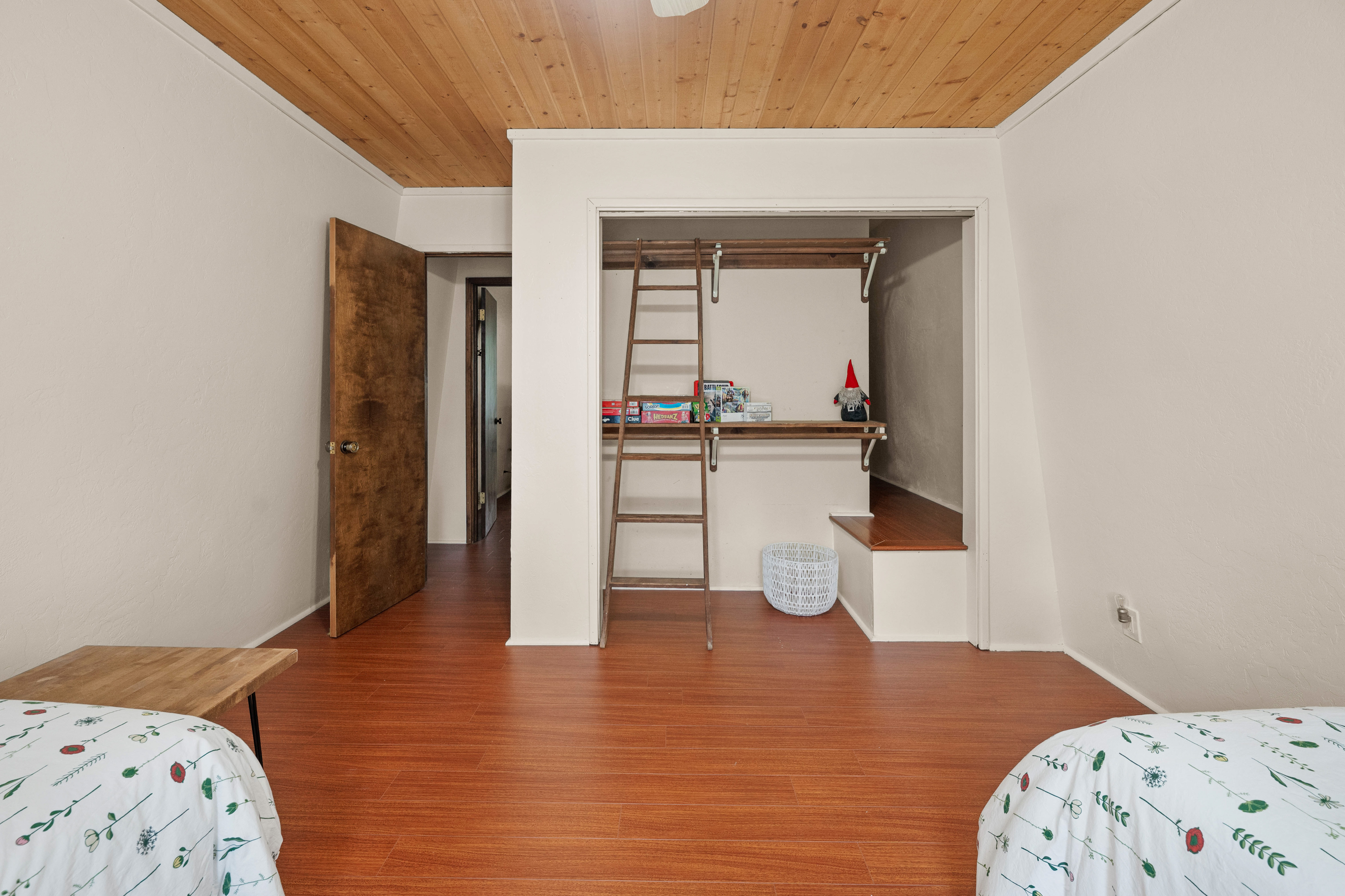  759 Spruce Lane, Sugarloaf, CA 92386 - 物件實景