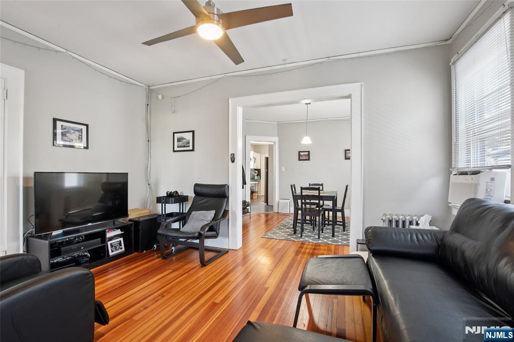 Bloomfield, New Jersey, 07003, United States, 4 Bedrooms Bedrooms, ,2 BathroomsBathrooms,Residential,For Sale,1897617