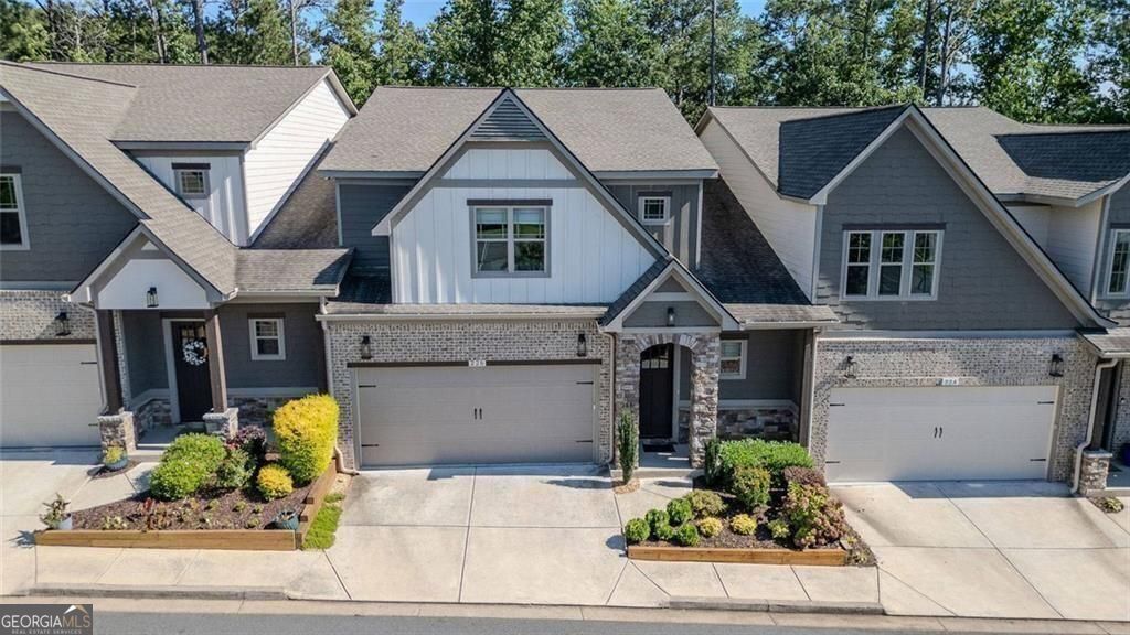 Canton, Georgia, 30114, United States, 5 Bedrooms Bedrooms, ,4 BathroomsBathrooms,Residential,For Sale,1885040