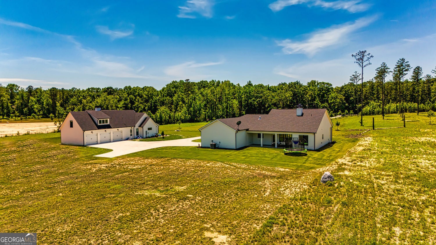 Senoia, Georgia, 30276, United States, 7 Bedrooms Bedrooms, ,6 BathroomsBathrooms,Residential,For Sale,1859097