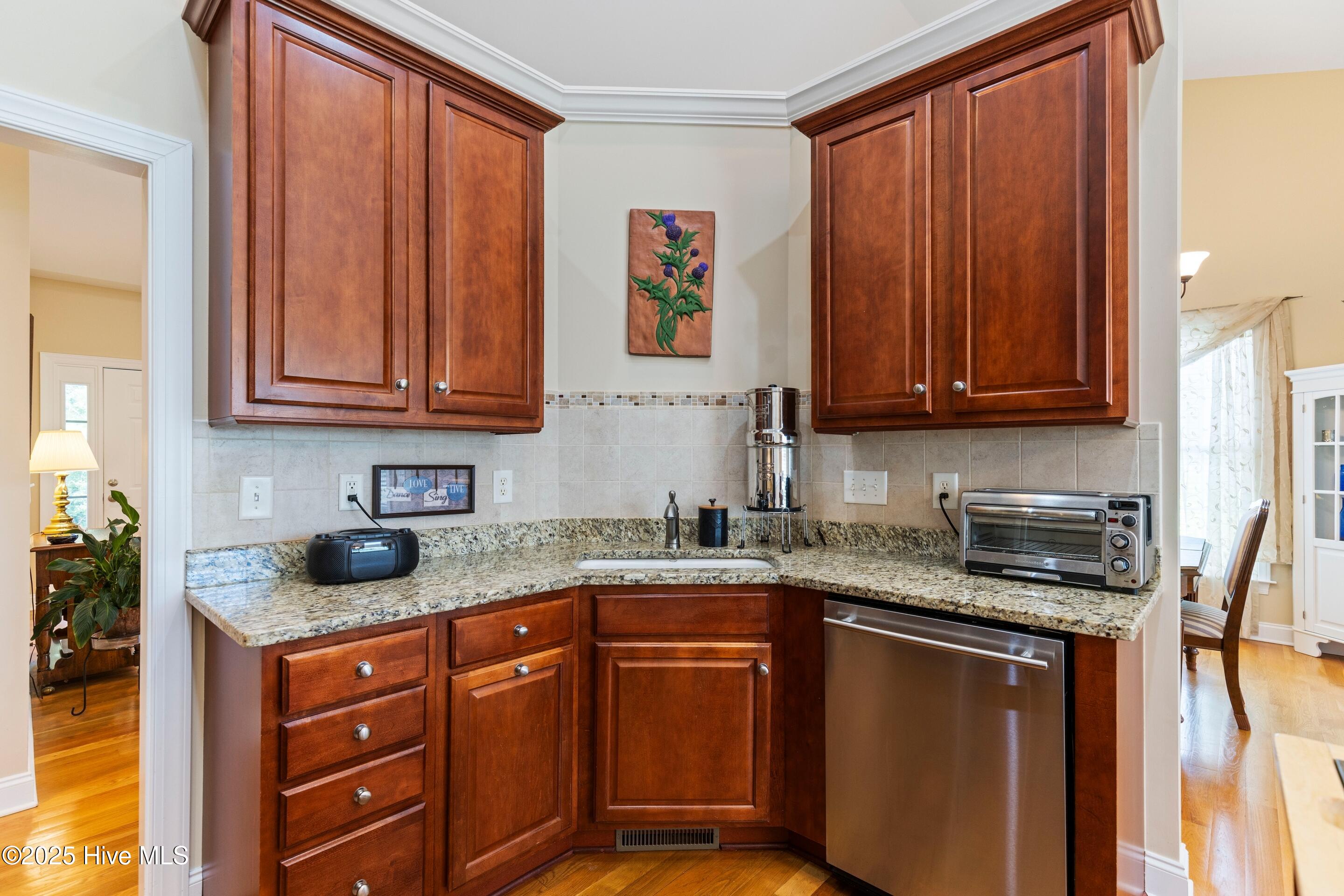 Bolivia, North Carolina, 28422, United States, 4 Bedrooms Bedrooms, ,3 BathroomsBathrooms,Residential,For Sale,1866825
