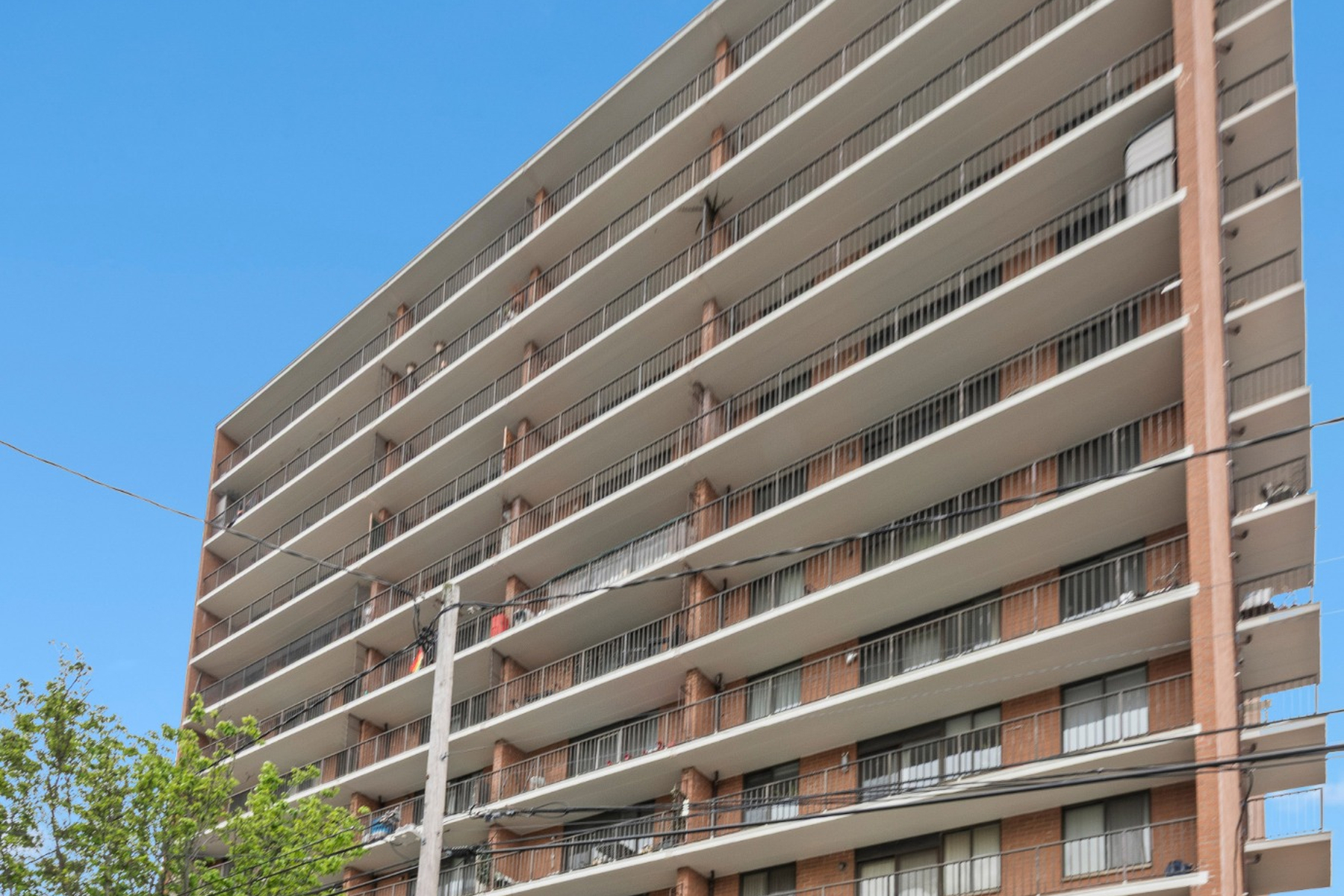  23-22 30th Road - 物件實景