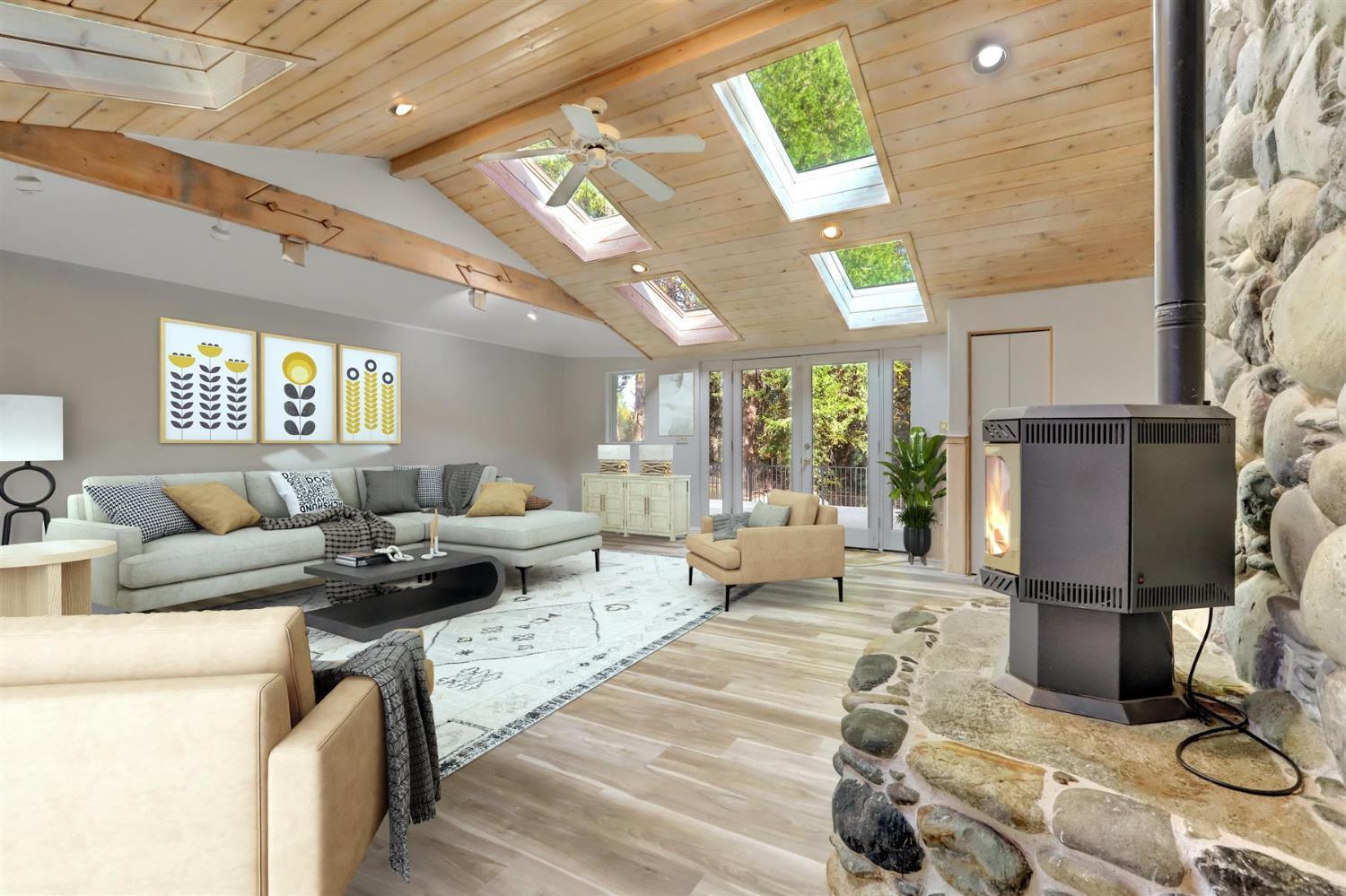 Nevada City, California, 95959, United States, 3 Bedrooms Bedrooms, ,2 BathroomsBathrooms,Residential,For Sale,1992371