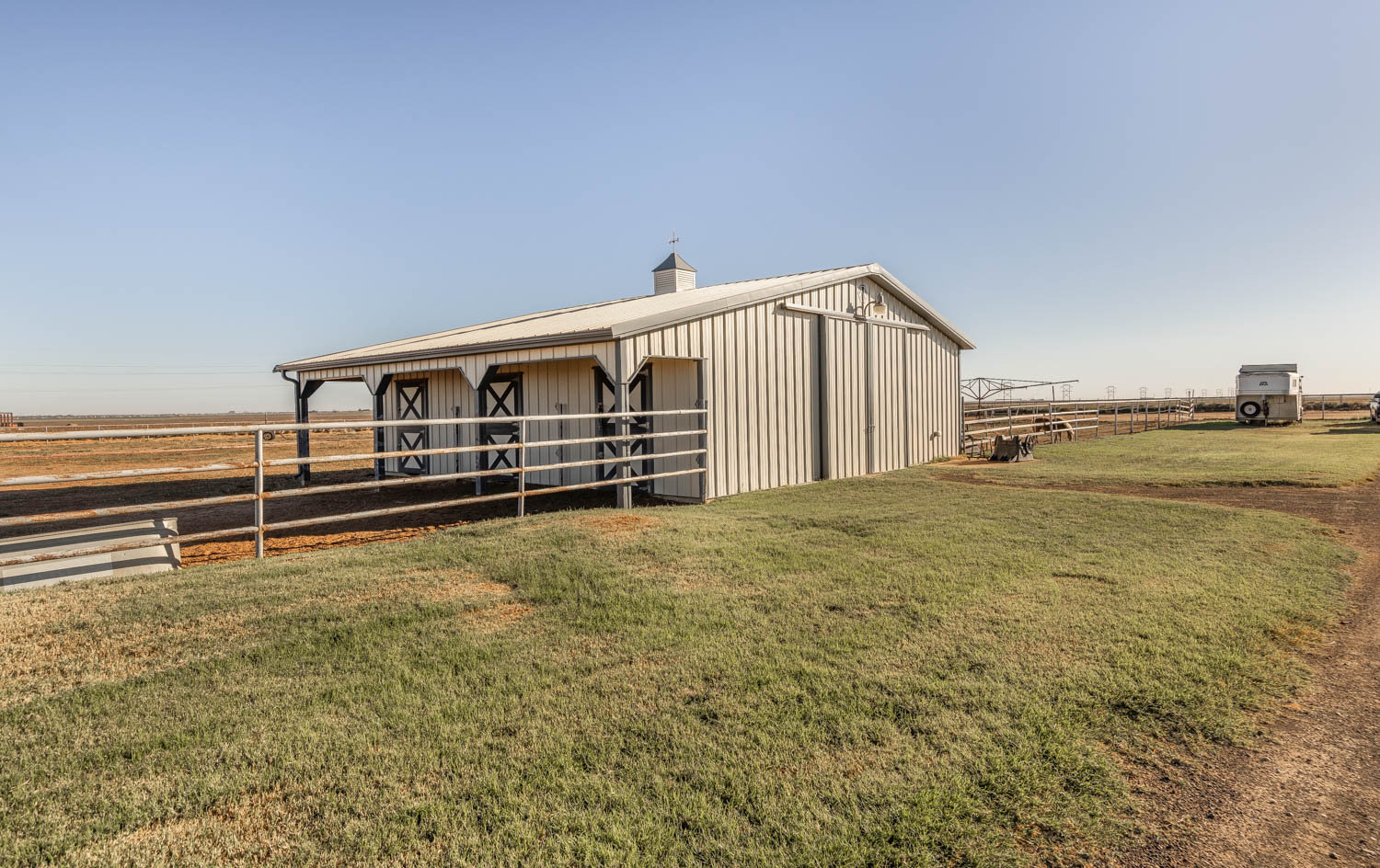 Levelland, Texas, 79336, United States, 4 Bedrooms Bedrooms, ,3 BathroomsBathrooms,Residential,For Sale,1901837
