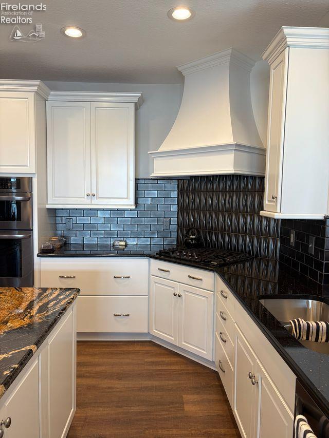 Port Clinton, Ohio, 43452, United States, 3 Bedrooms Bedrooms, ,3 BathroomsBathrooms,Residential,For Sale,1975522