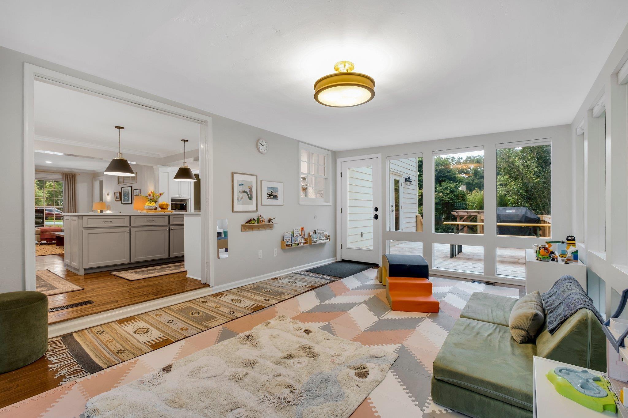Tallahassee, Florida, 32308, United States, 4 Bedrooms Bedrooms, ,3 BathroomsBathrooms,Residential,For Sale,1837080