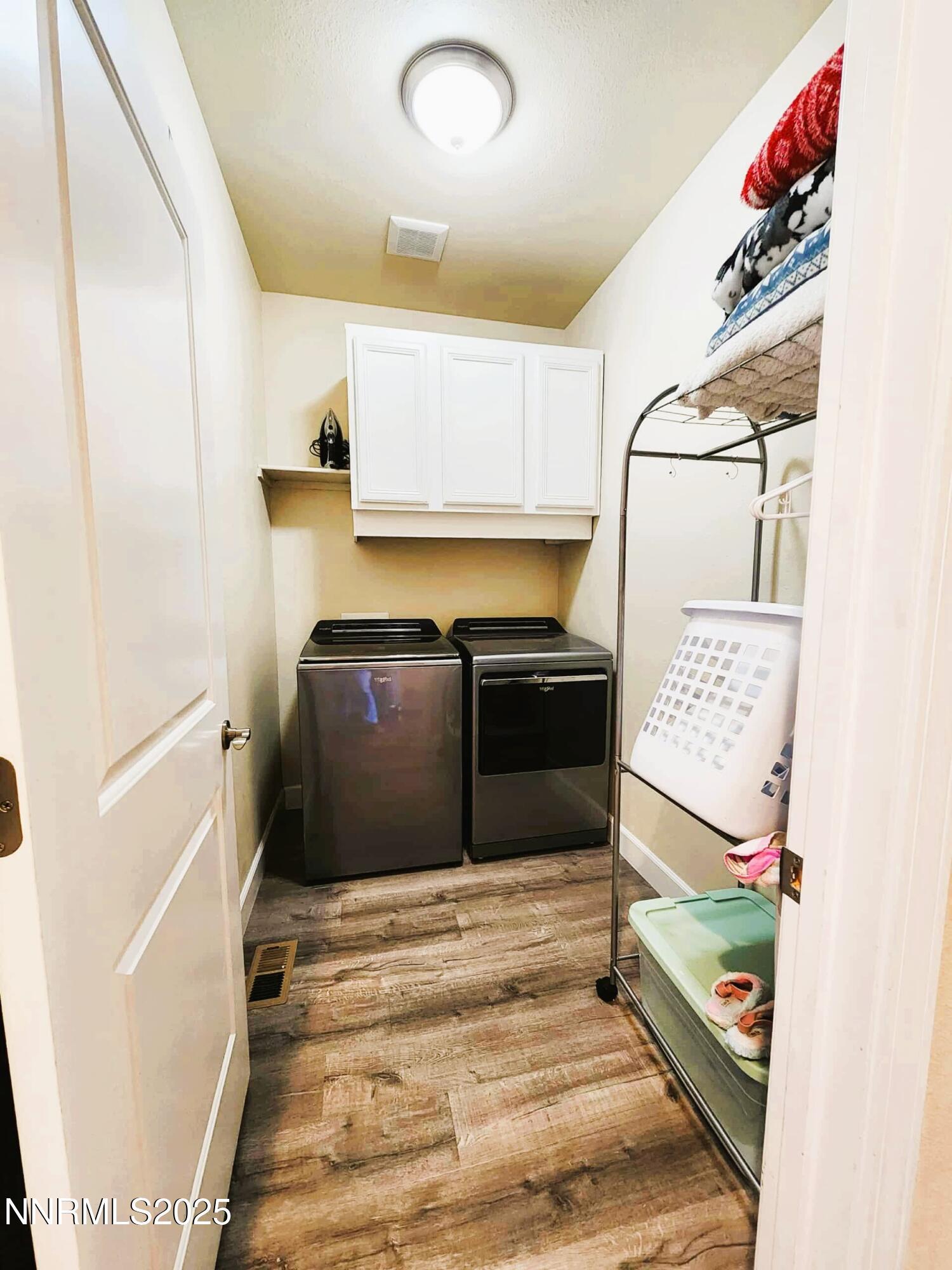 Dayton, Nevada, 89403, United States, 4 Bedrooms Bedrooms, ,3 BathroomsBathrooms,Residential,For Sale,1989070