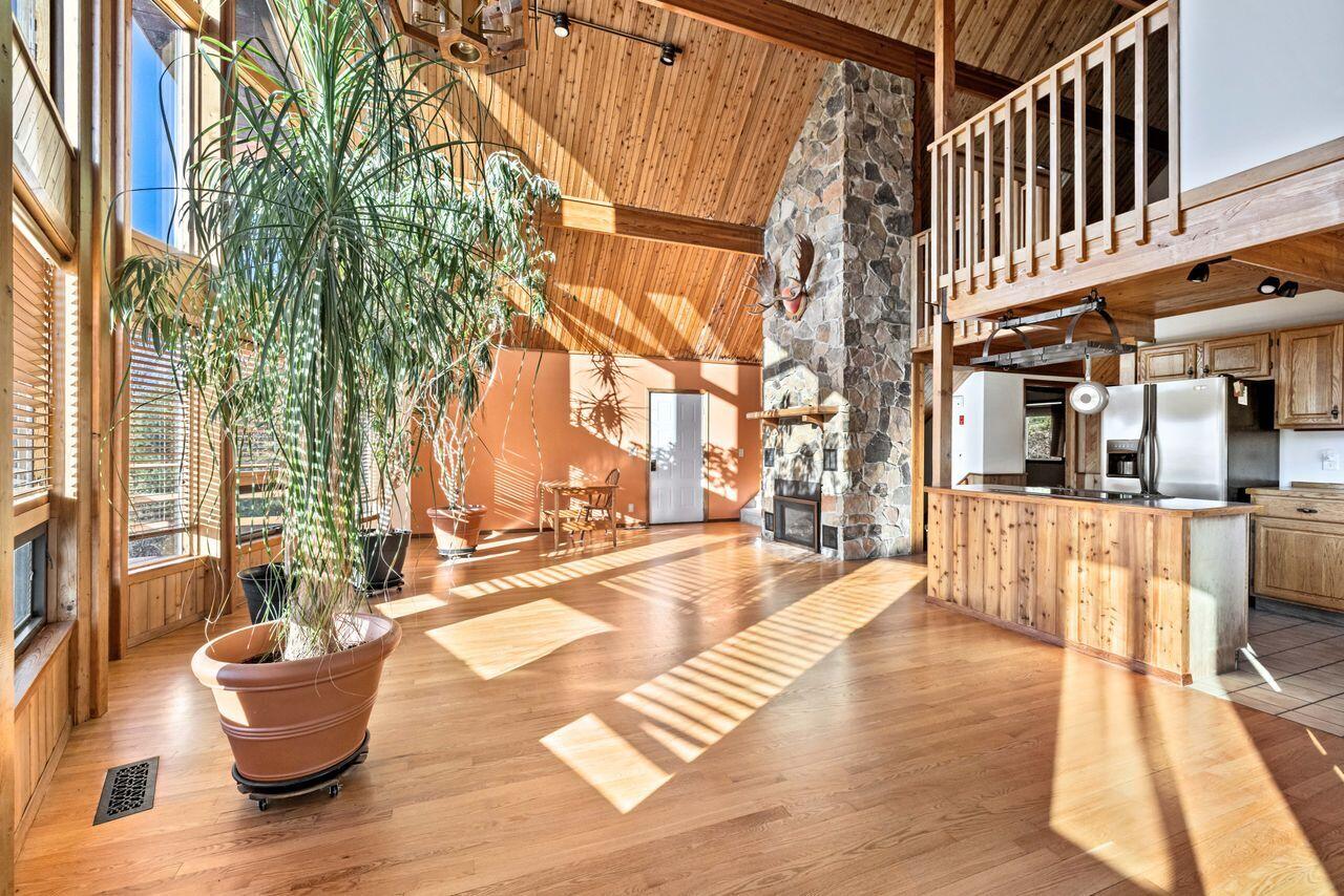 Harrison, Maine, 04040, United States, 3 Bedrooms Bedrooms, ,3 BathroomsBathrooms,Residential,For Sale,1991420