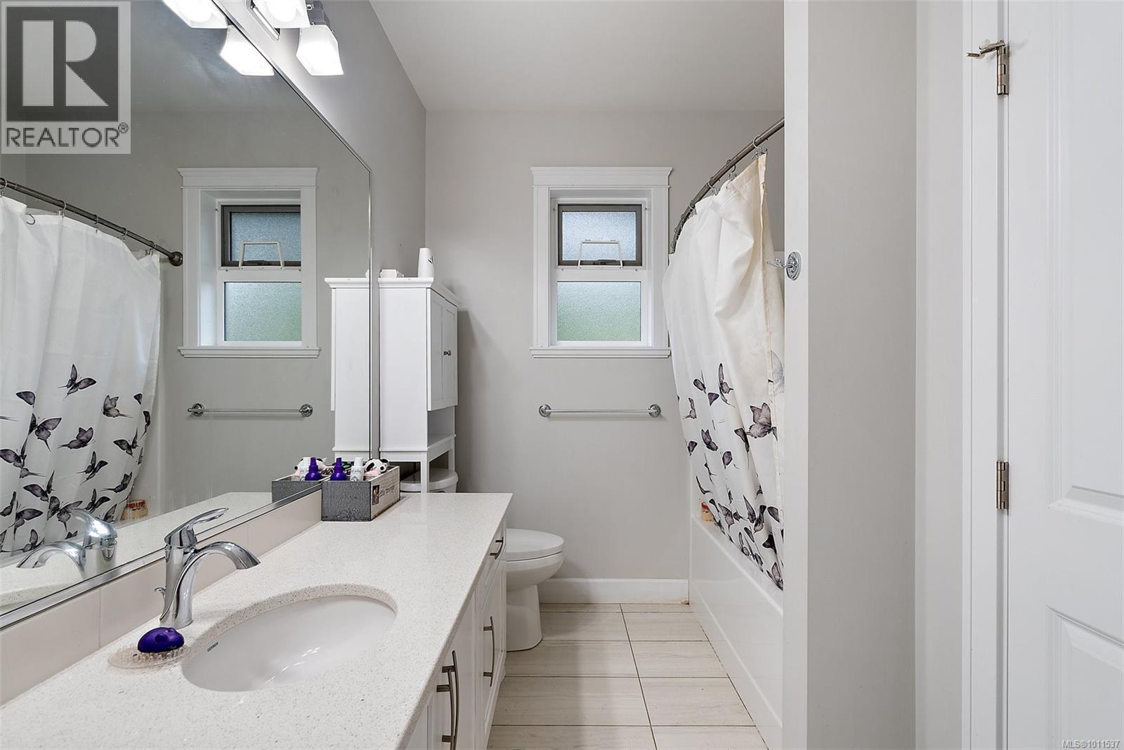 LANGFORD, British Columbia, V9C 0L1, CA, 4 Bedrooms Bedrooms, ,4 BathroomsBathrooms,Residential,For Sale,1947829