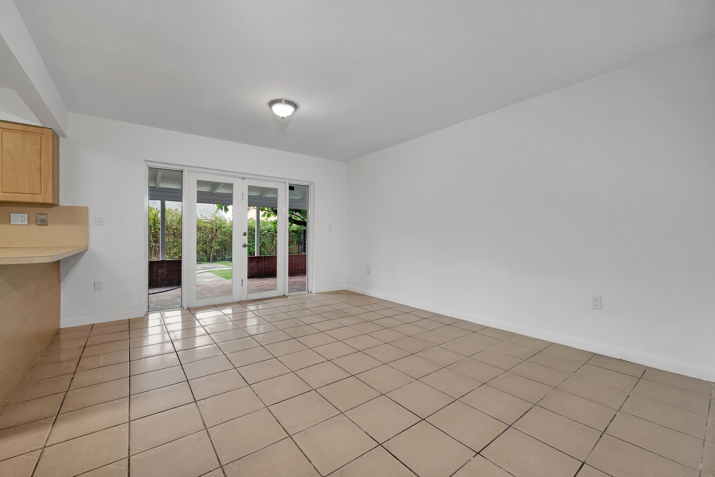  23 NW 109th Ave, Miami, FL, 33172 - 物件實景