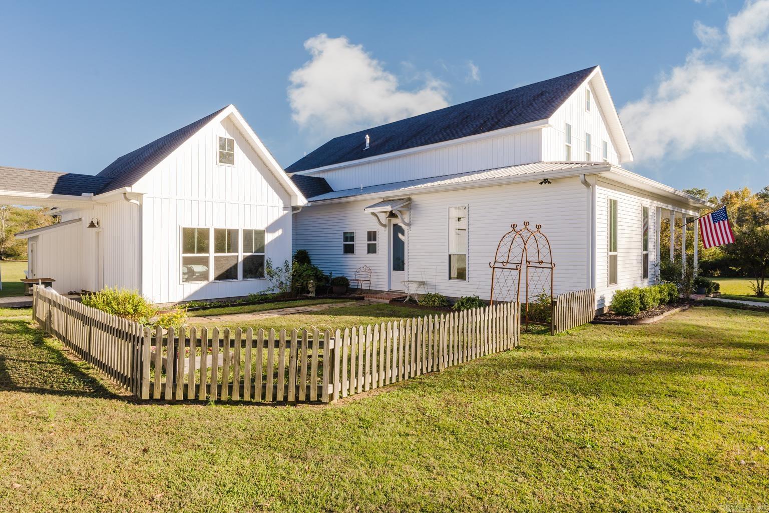 Alexander, Arkansas, 72002, United States, 3 Bedrooms Bedrooms, ,3 BathroomsBathrooms,Residential,For Sale,2005542