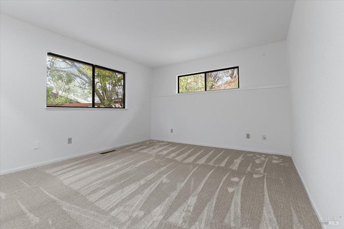 Santa Rosa, California, 95409, United States, 3 Bedrooms Bedrooms, ,2 BathroomsBathrooms,Residential,For Sale,2006372