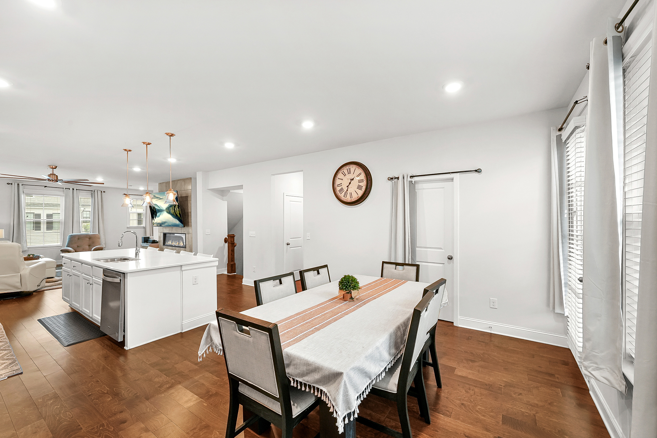 Beautifully Appointed Townhome in Downtown Duluth - 物件實景