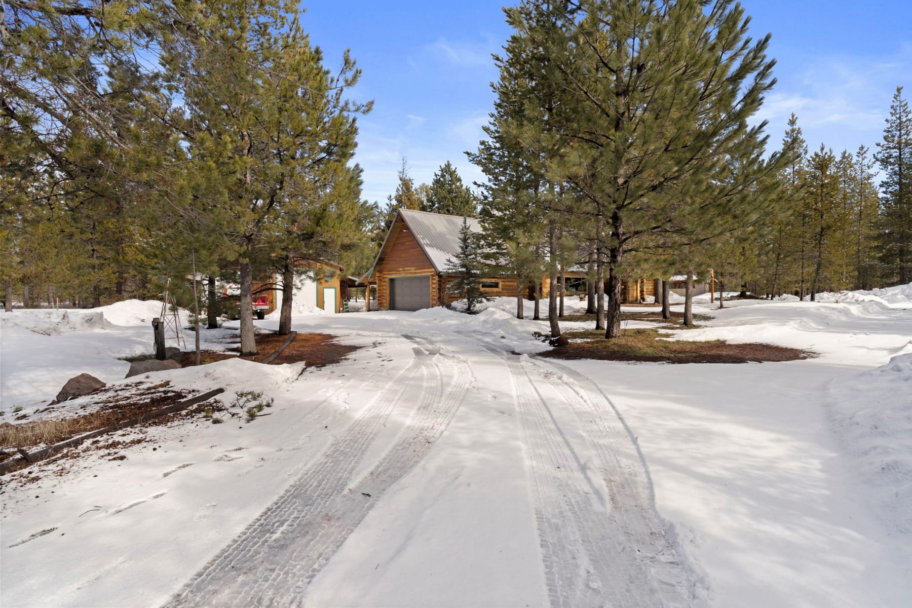  140643 KAMLOOP LN Gilchrist, OR 97737 - 物件實景