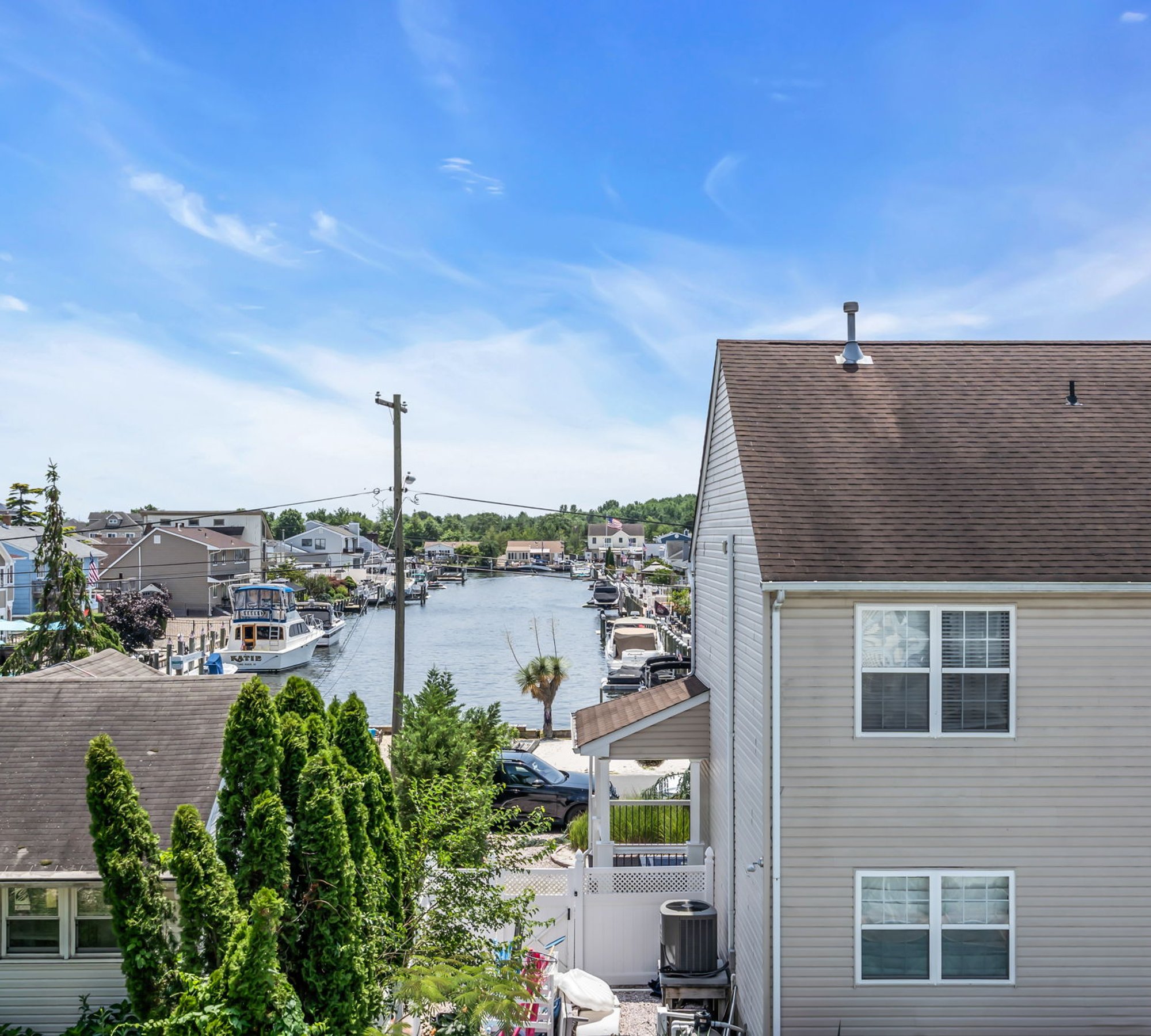  Custom Home in Windsor Park - 物件實景