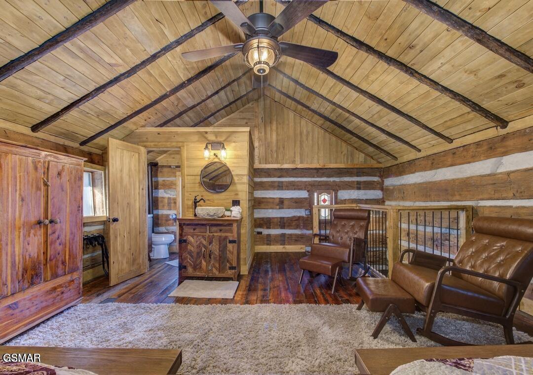 Cosby, Tennessee, 37722, United States, 3 Bedrooms Bedrooms, ,4 BathroomsBathrooms,Residential,For Sale,2036107
