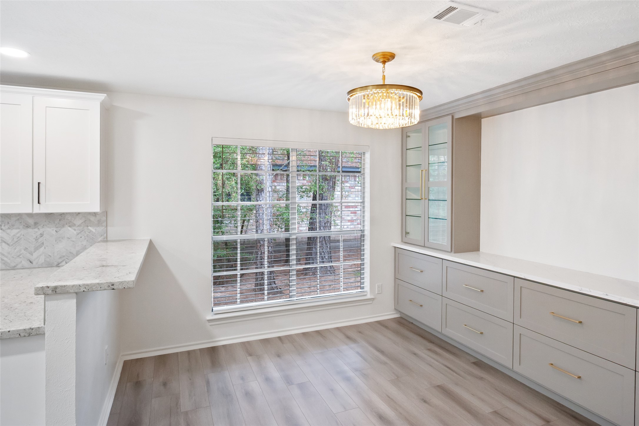 The Woodlands, Texas, 77381, United States, 3 Bedrooms Bedrooms, ,2 BathroomsBathrooms,Residential,For Sale,1934198