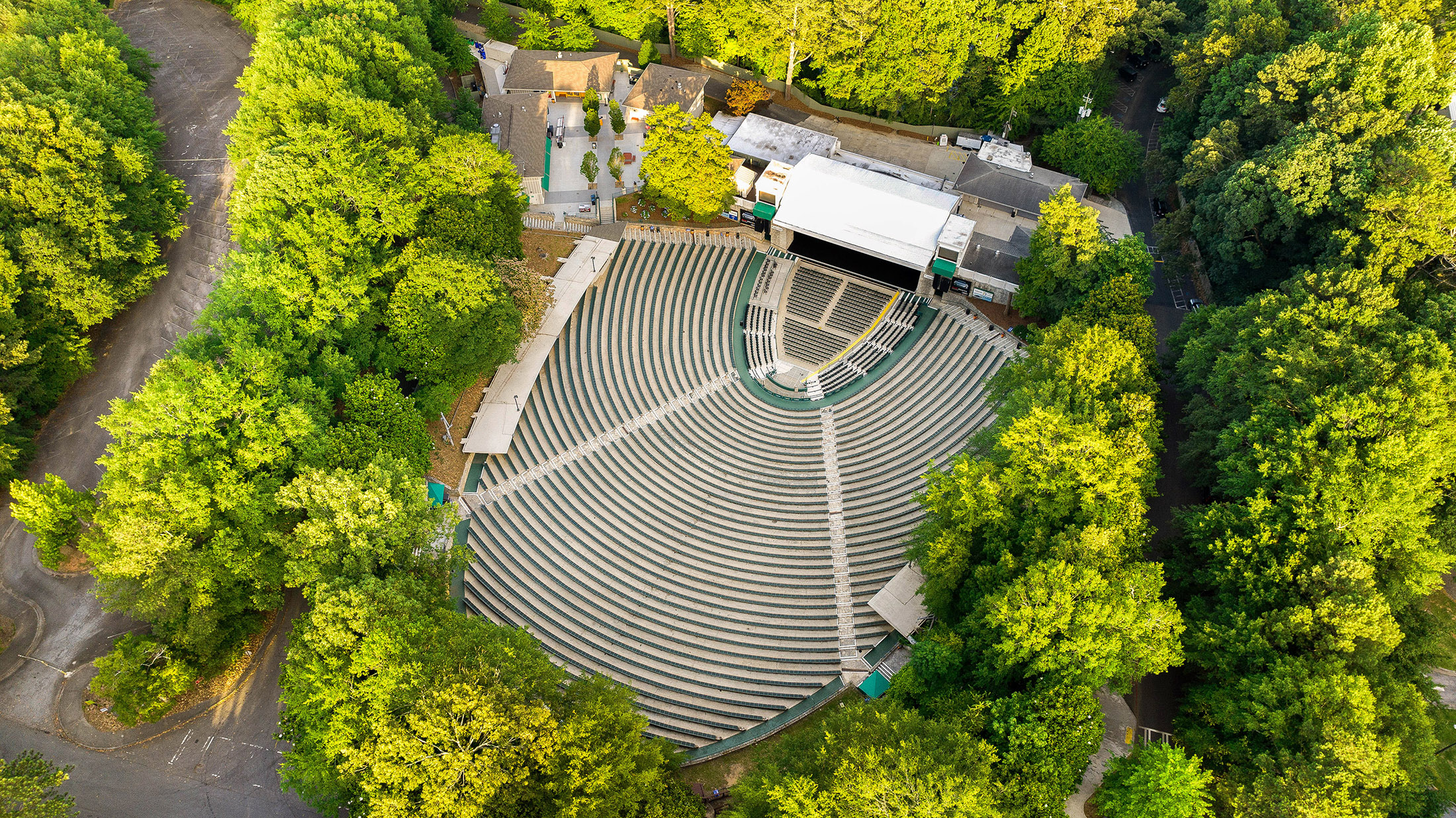  Beautifully Designed, Custom Residence on Nearly Six Acres in Chastain Park - 物件實景