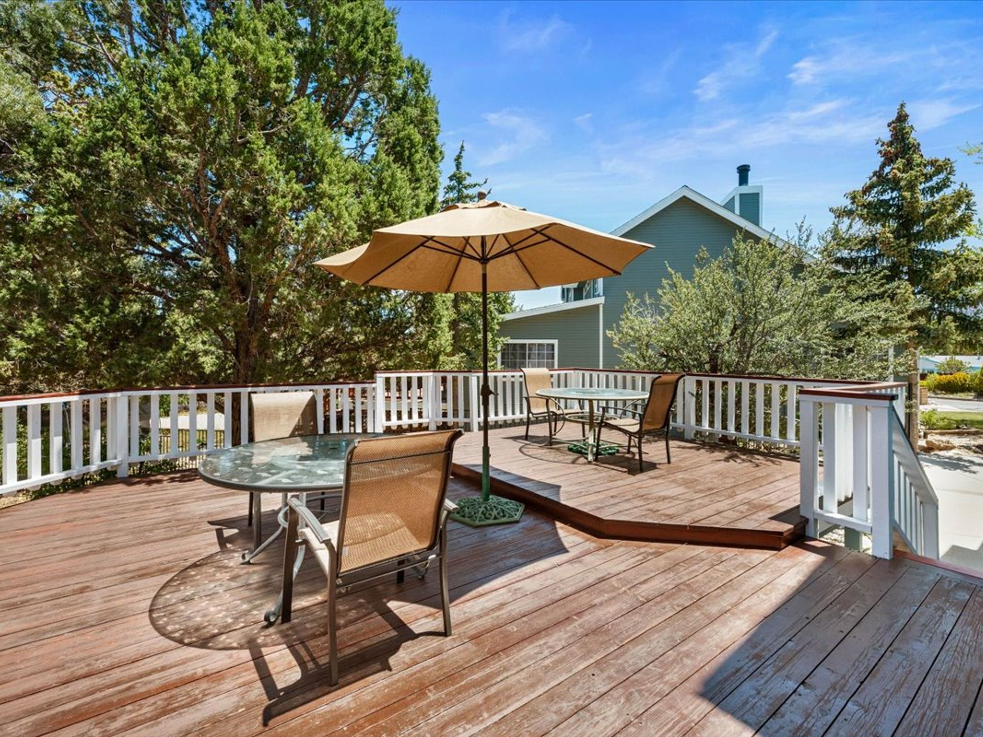  449 San Martin Drive, Big Bear, CA 92314 - 物件實景