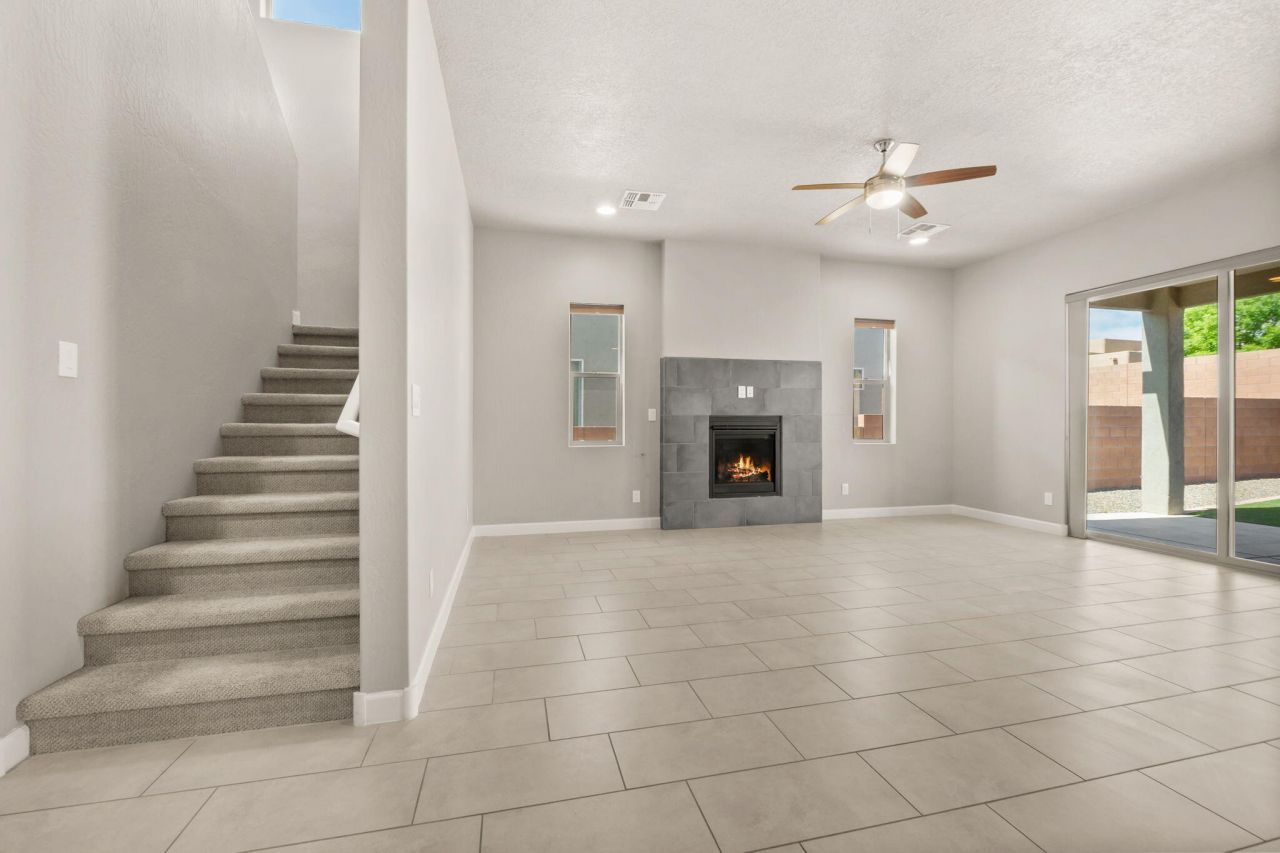 Rio Rancho, New Mexico, 87124, United States, 4 Bedrooms Bedrooms, ,3 BathroomsBathrooms,Residential,For Sale,1924973